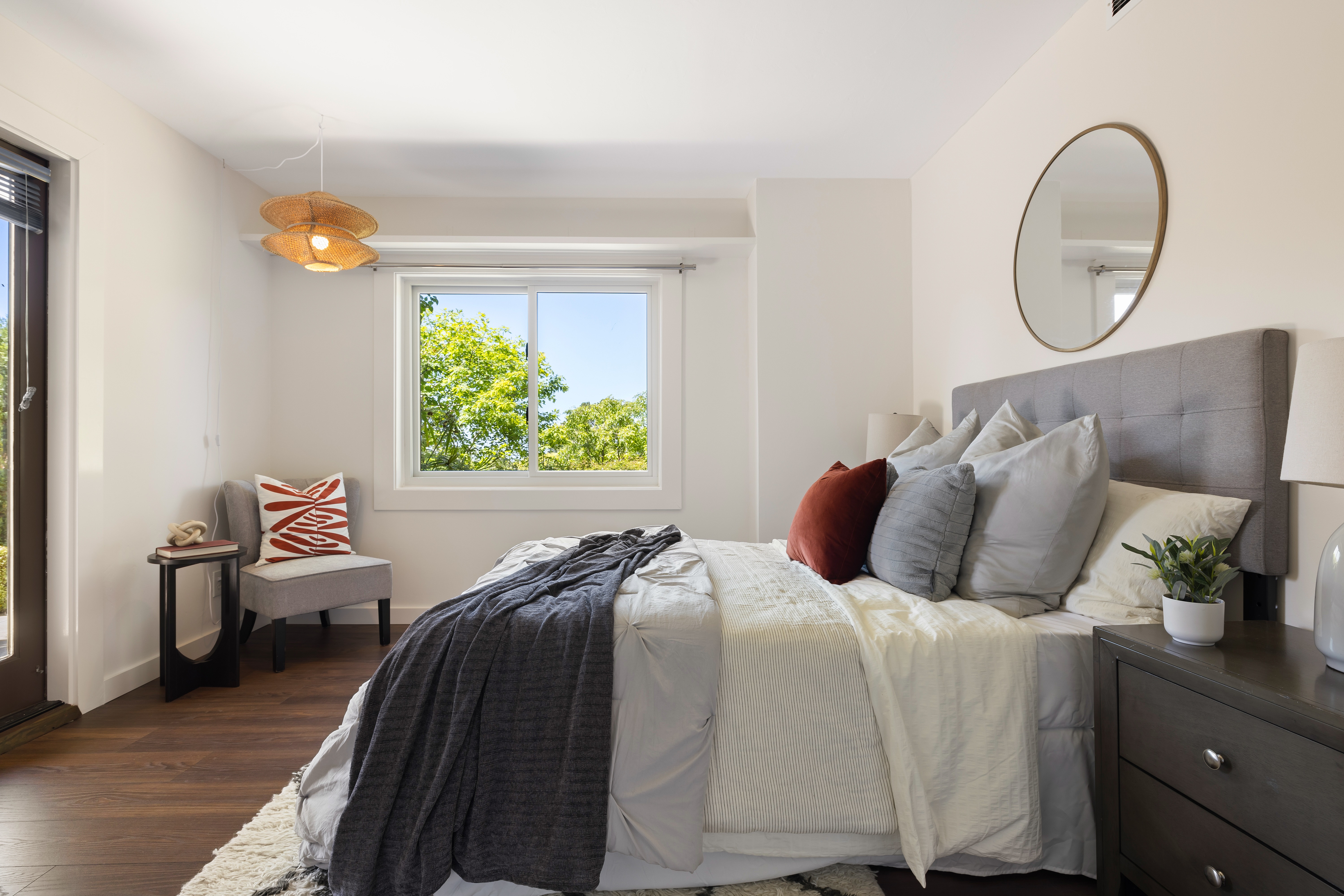  Timeless Berkeley Hills Gem with Spectacular Gardens and Bay Views - 物件實景