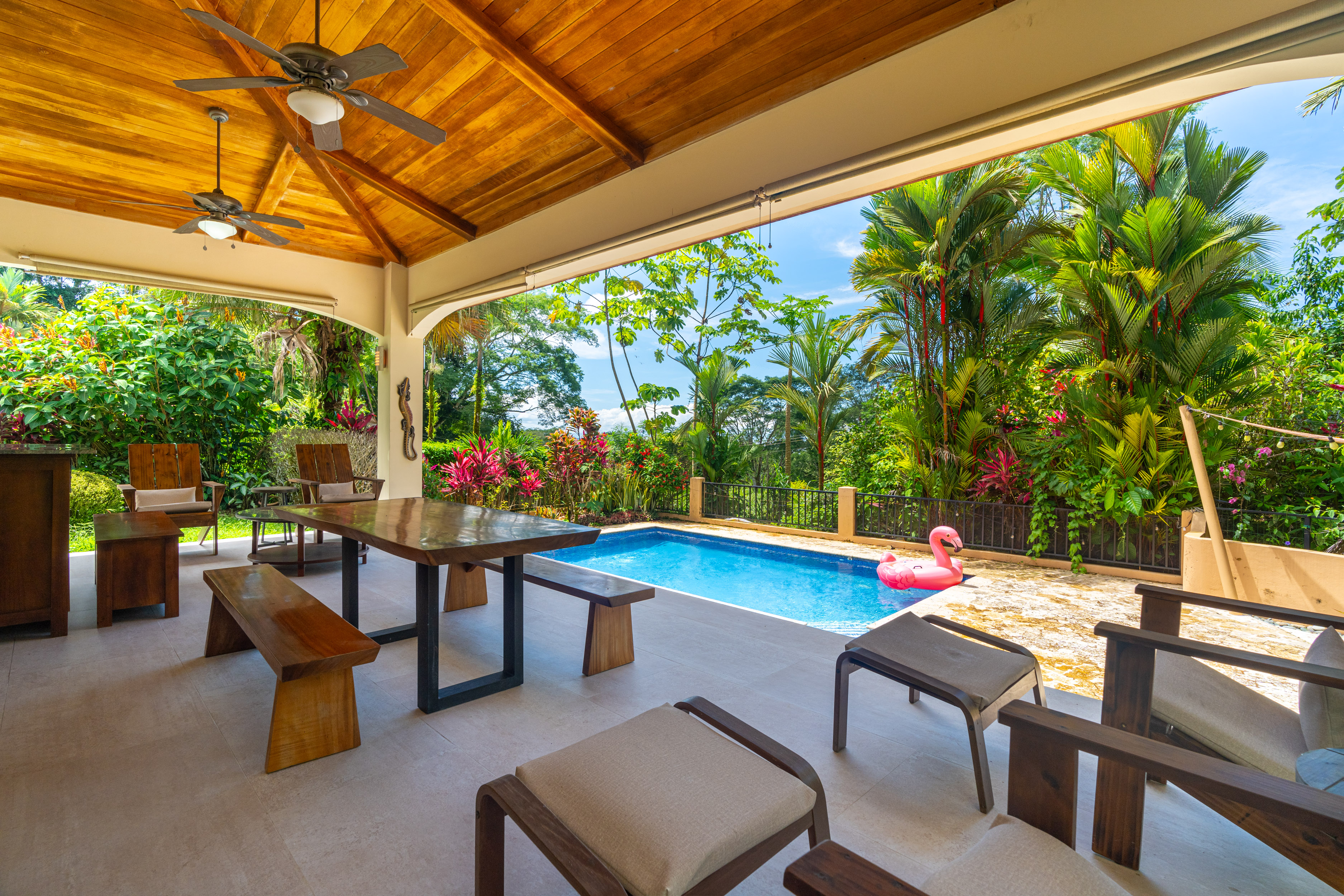 Ojochal, Puntarenas, 60504, CR, 3 Bedrooms Bedrooms, ,2 BathroomsBathrooms,Residential,For Sale,2003278