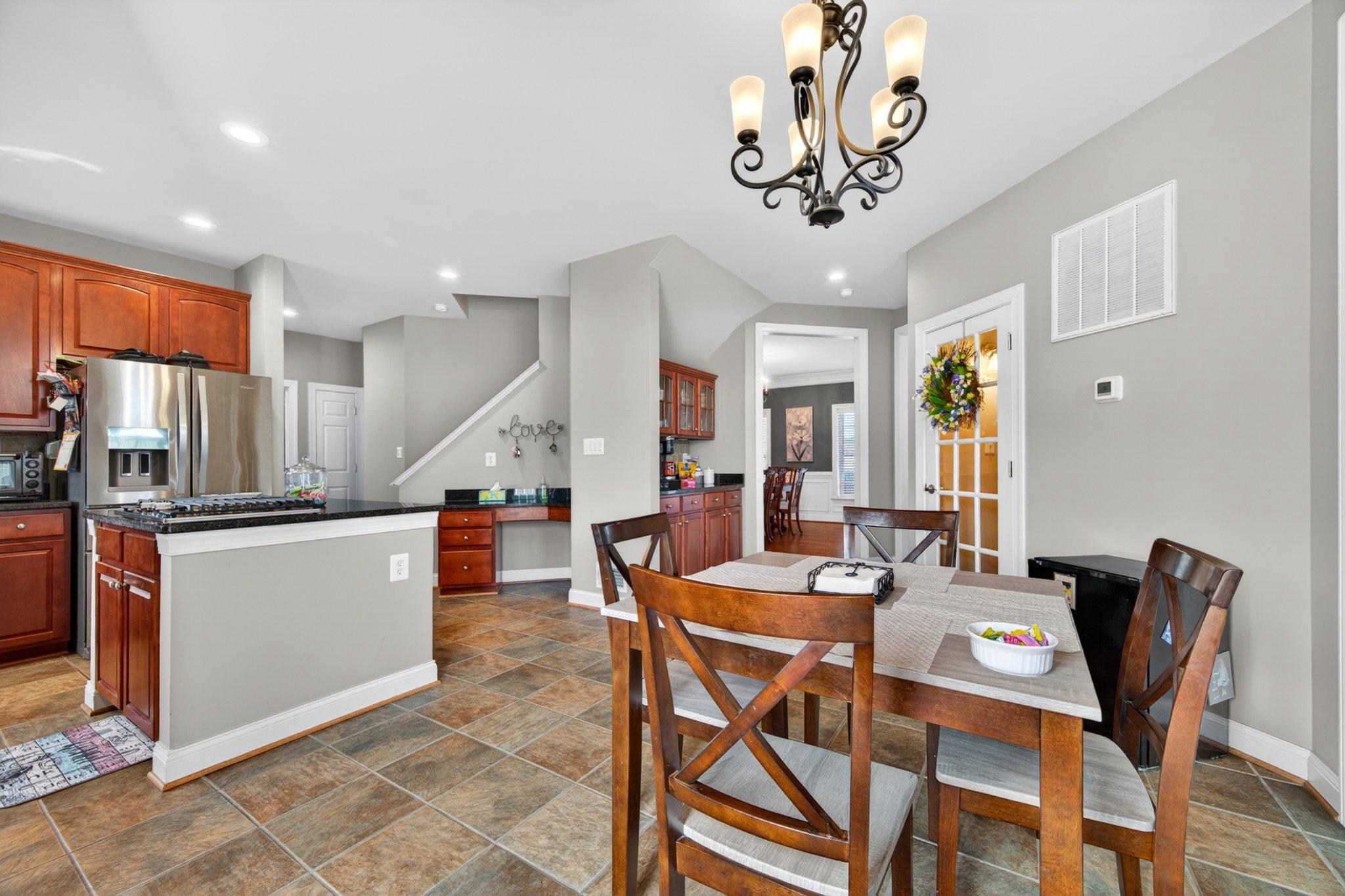 Middletown, Virginia, 22645, United States, 6 Bedrooms Bedrooms, ,6 BathroomsBathrooms,Residential,For Sale,2044764