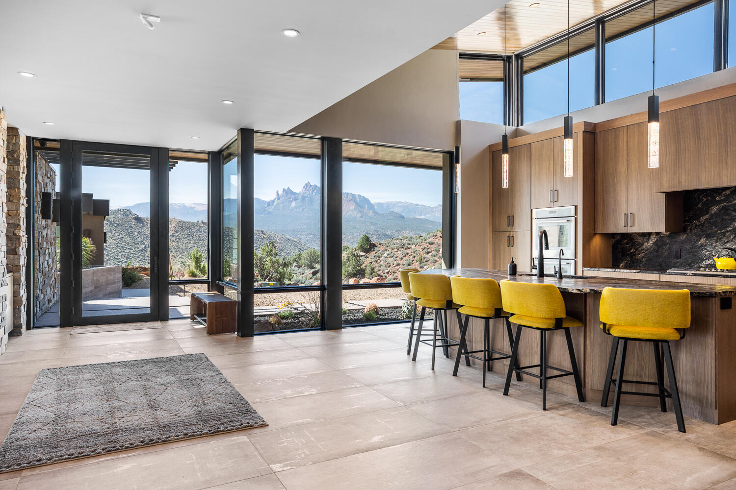 Springdale, Utah, 84767, United States, 4 Bedrooms Bedrooms, ,Residential,For Sale,1991496