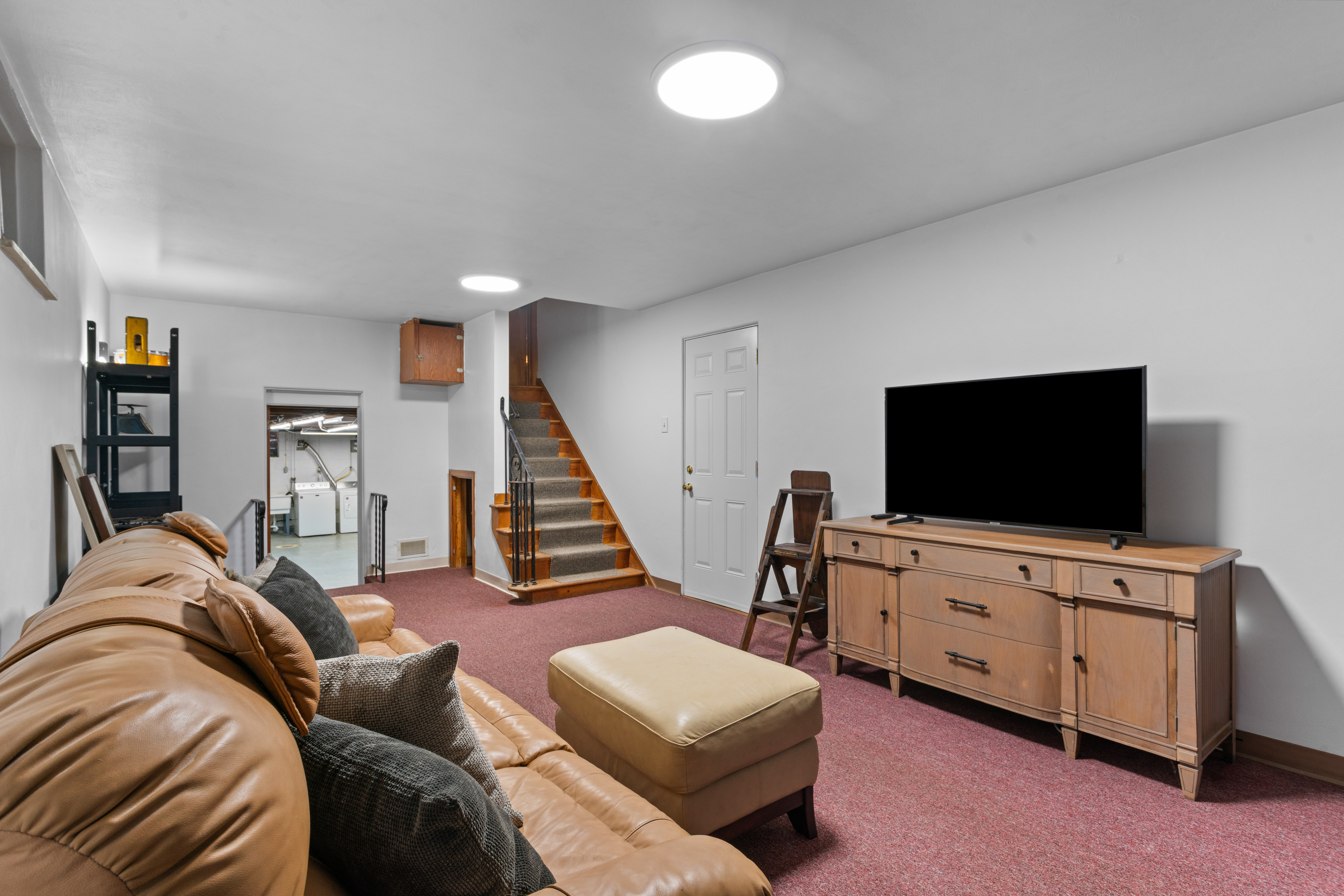  1260 Laurel Hill Drive, West Homestead, PA 15120 - 物件實景