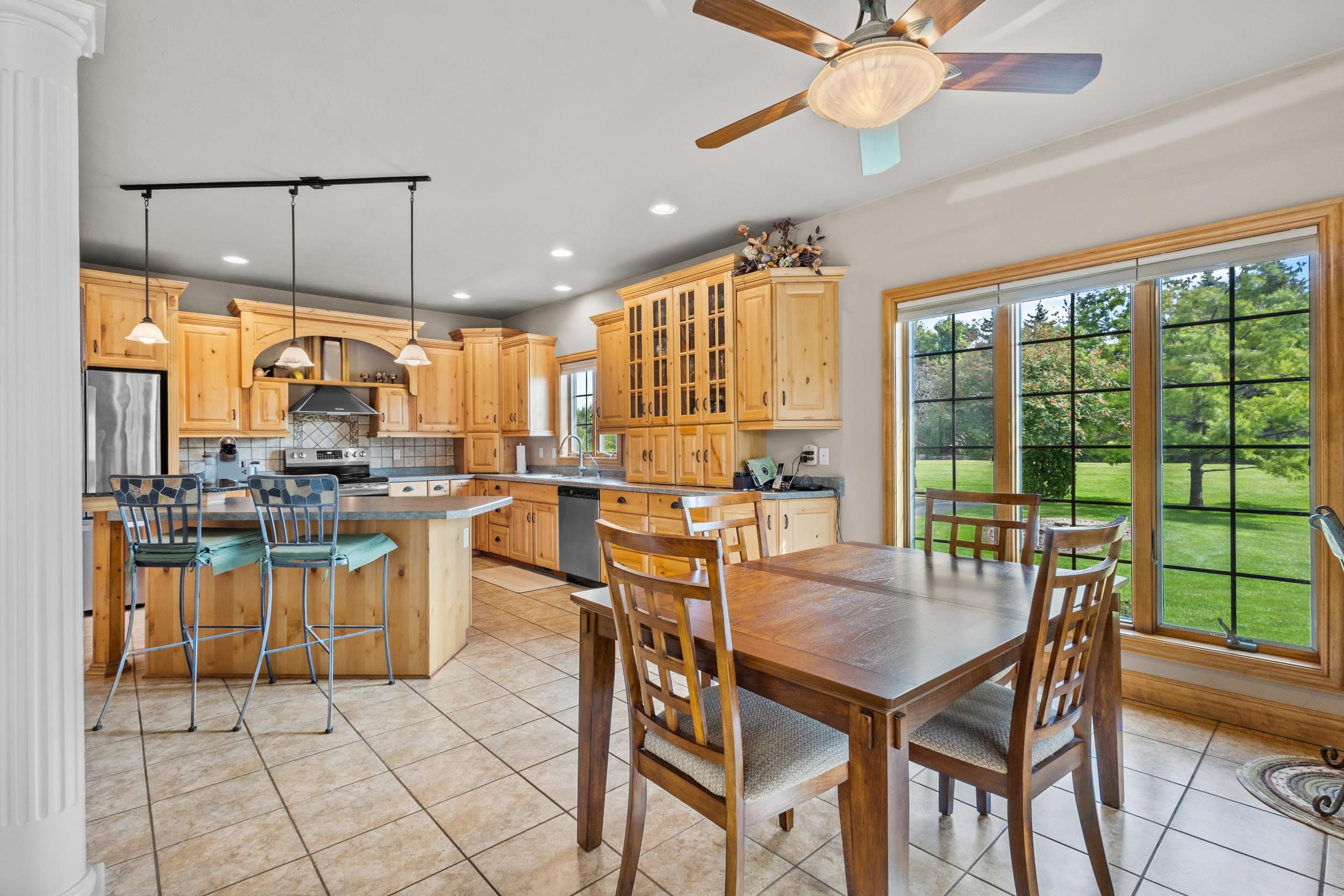 Neenah, Wisconsin, 54956, United States, 3 Bedrooms Bedrooms, ,4 BathroomsBathrooms,Residential,For Sale,1938221