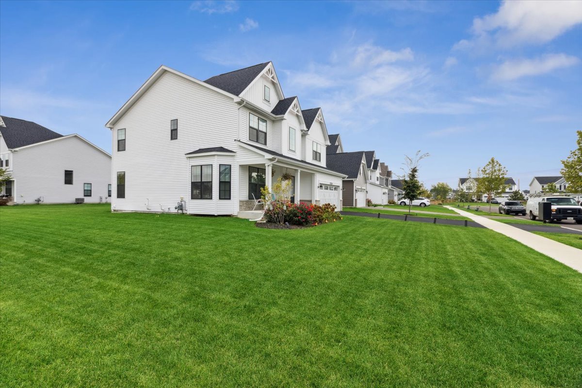 Plainfield, Illinois, 60544, United States, 3 Bedrooms Bedrooms, ,3 BathroomsBathrooms,Residential,For Sale,1967052