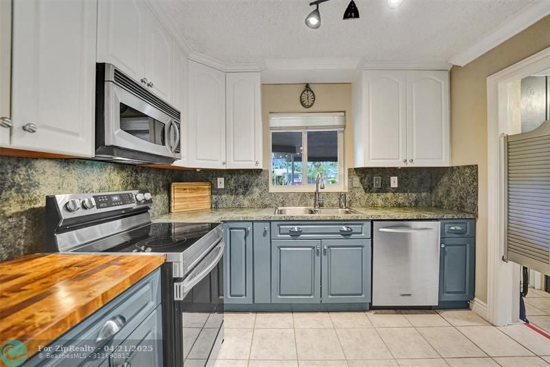 36th St, Oakland Park, FL 33309 #1