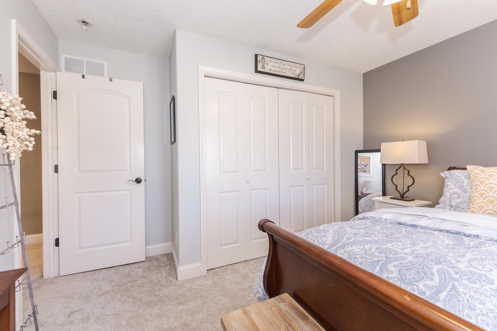 Bloomington, Illinois, 61704, United States, 4 Bedrooms Bedrooms, ,4 BathroomsBathrooms,Residential,For Sale,1996110