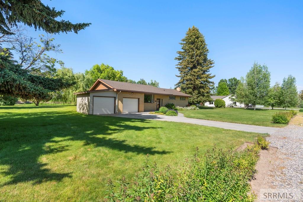 SHELLEY, Idaho, 83274, United States, 4 Bedrooms Bedrooms, ,3 BathroomsBathrooms,Residential,For Sale,1976532