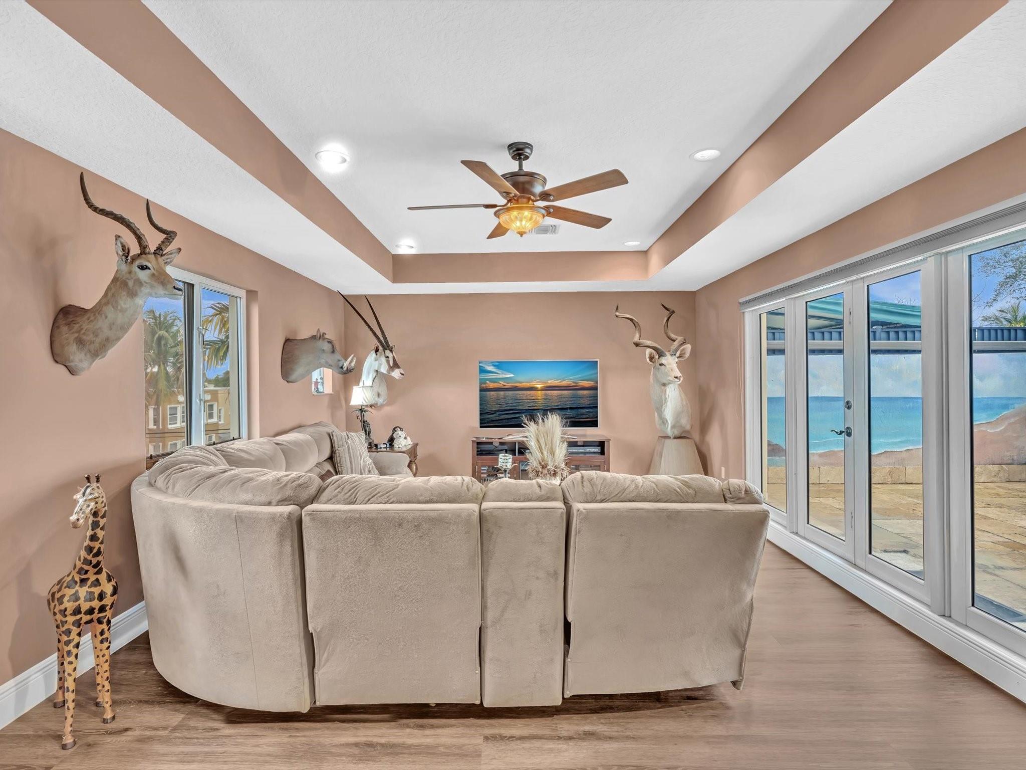 Fort Lauderdale, Florida, 33301, United States, 3 Bedrooms Bedrooms, ,5 BathroomsBathrooms,Residential,For Sale,1979910