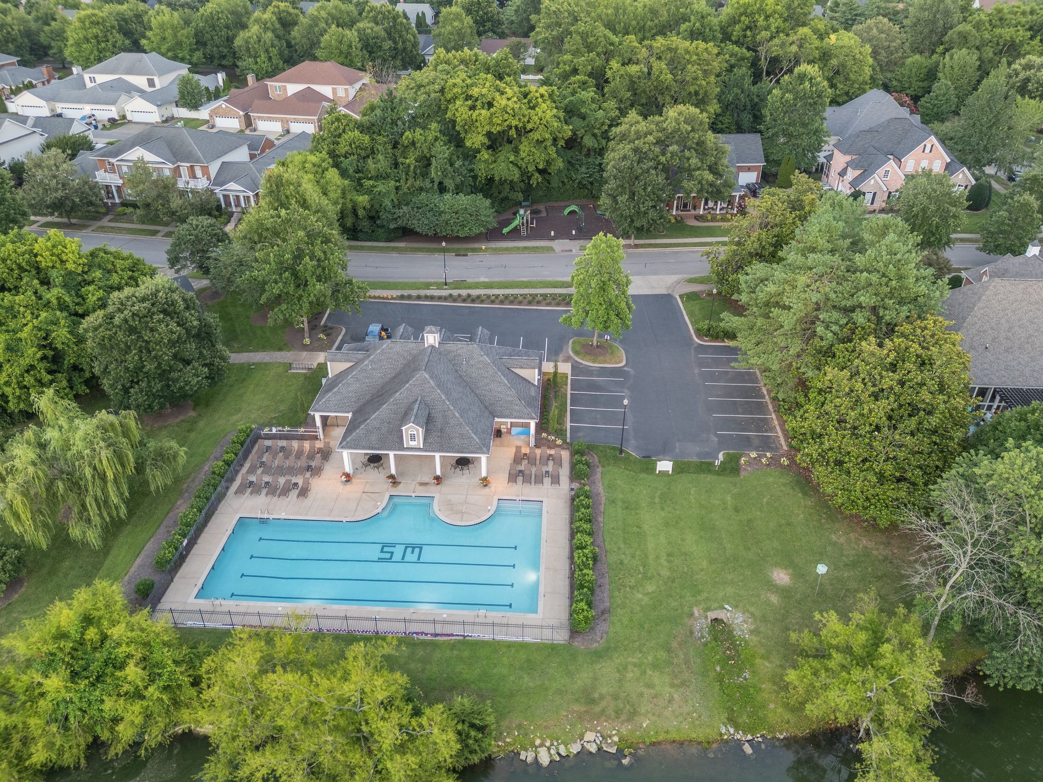  701 Springlake Dr, Franklin, TN, 37064 - 物件實景