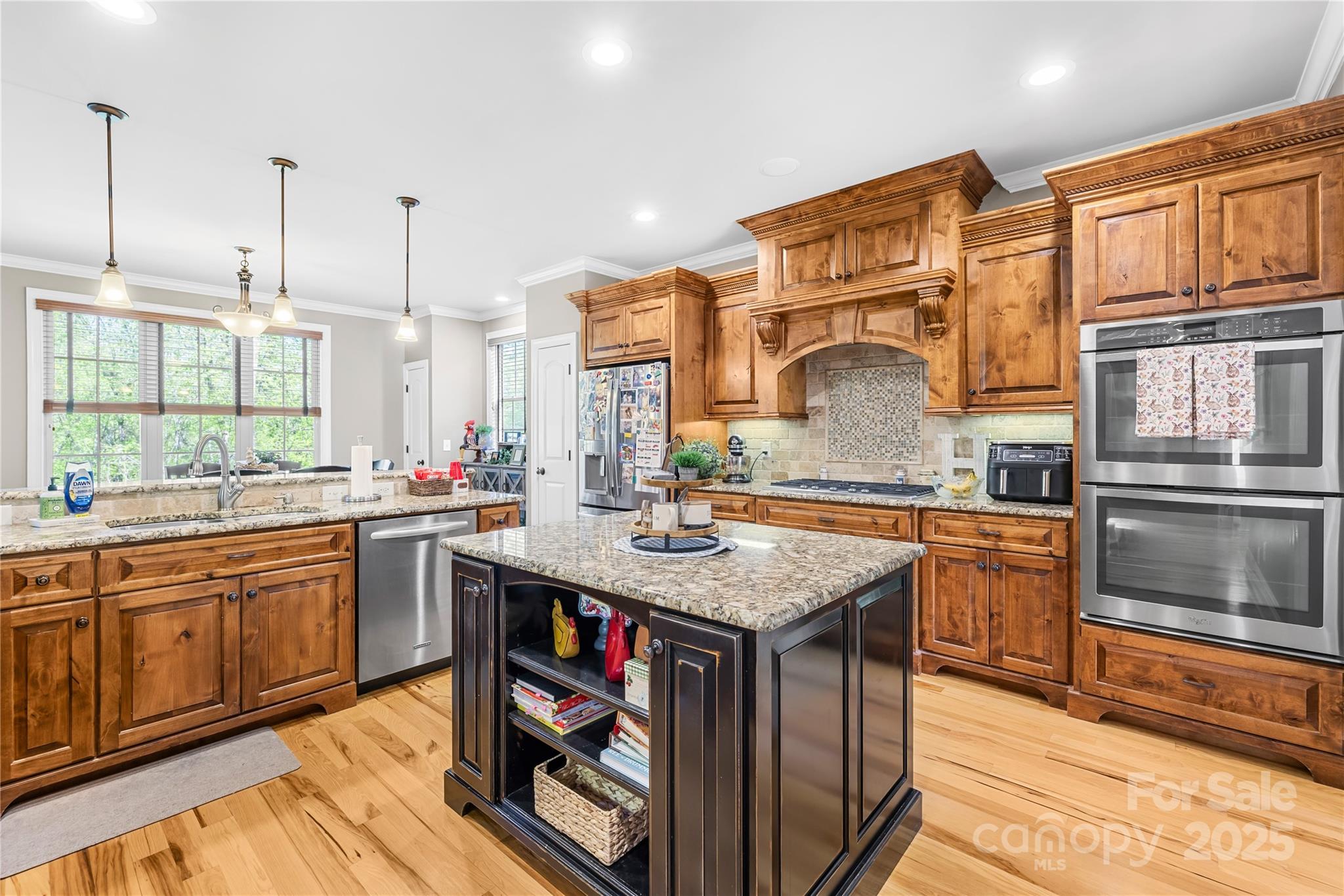 Shelby, North Carolina, 28150, United States, 3 Bedrooms Bedrooms, ,5 BathroomsBathrooms,Residential,For Sale,1777934