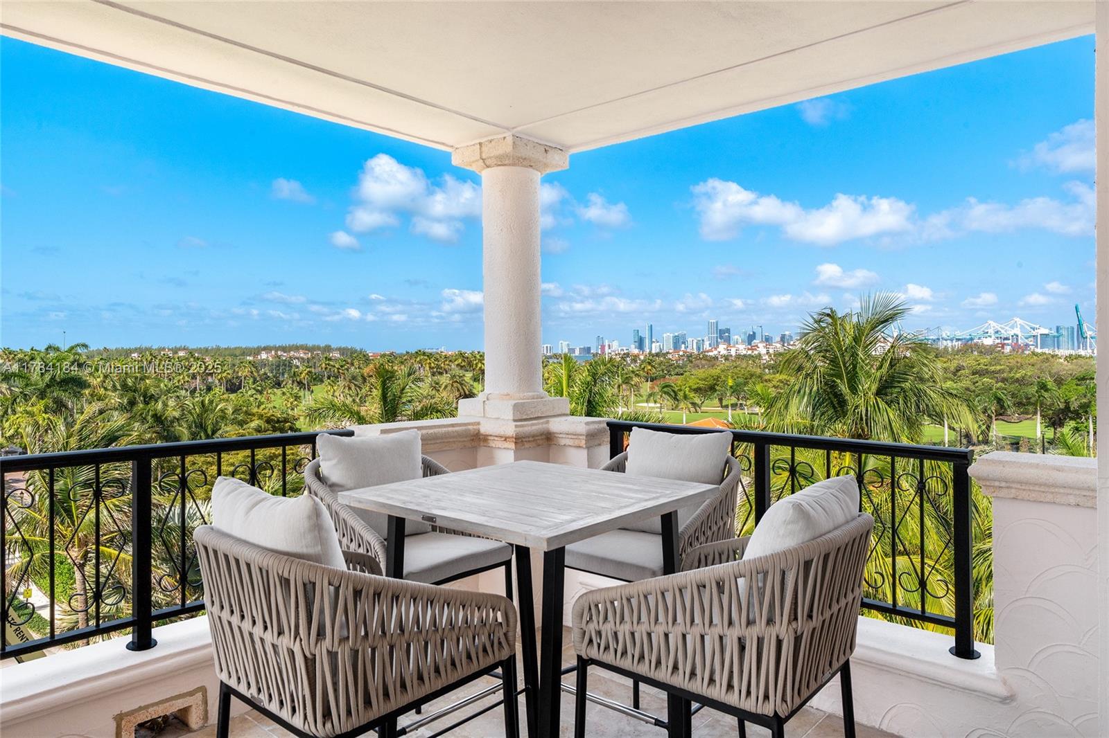 Miami Beach, Florida, 33109, United States, 3 Bedrooms Bedrooms, ,5 BathroomsBathrooms,Residential,For Sale,1770754