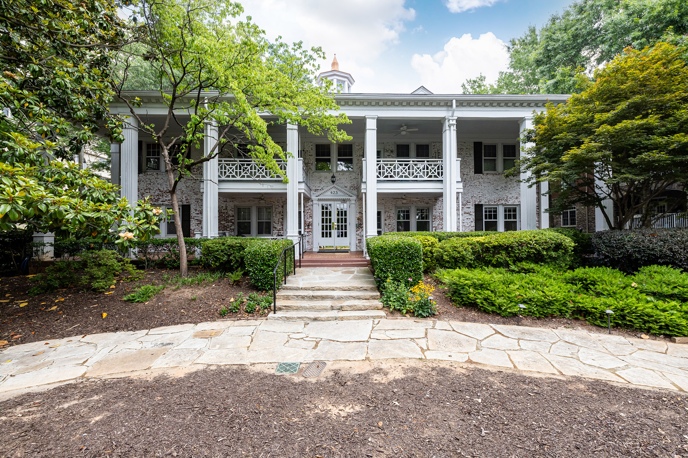  Historic Charm Meets Modern Sophistication in the Heart of Downtown Decatur - 物件實景