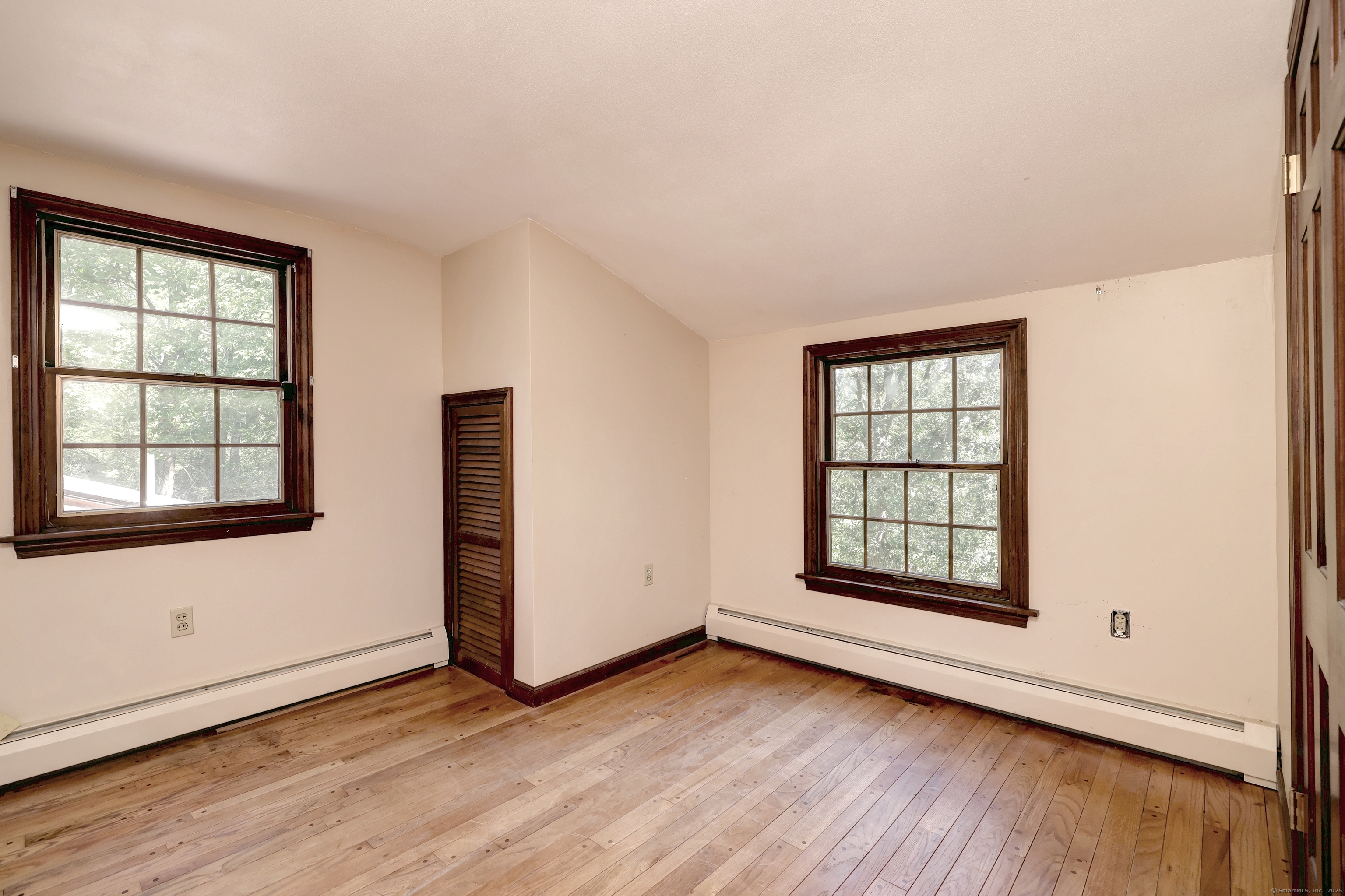 Torrington, Connecticut, 06790, United States, 3 Bedrooms Bedrooms, ,2 BathroomsBathrooms,Residential,For Sale,1927244