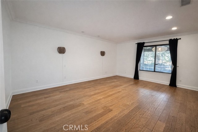 Reseda, California, 91335, United States, 3 Bedrooms Bedrooms, ,3 BathroomsBathrooms,Residential,For Sale,2009231