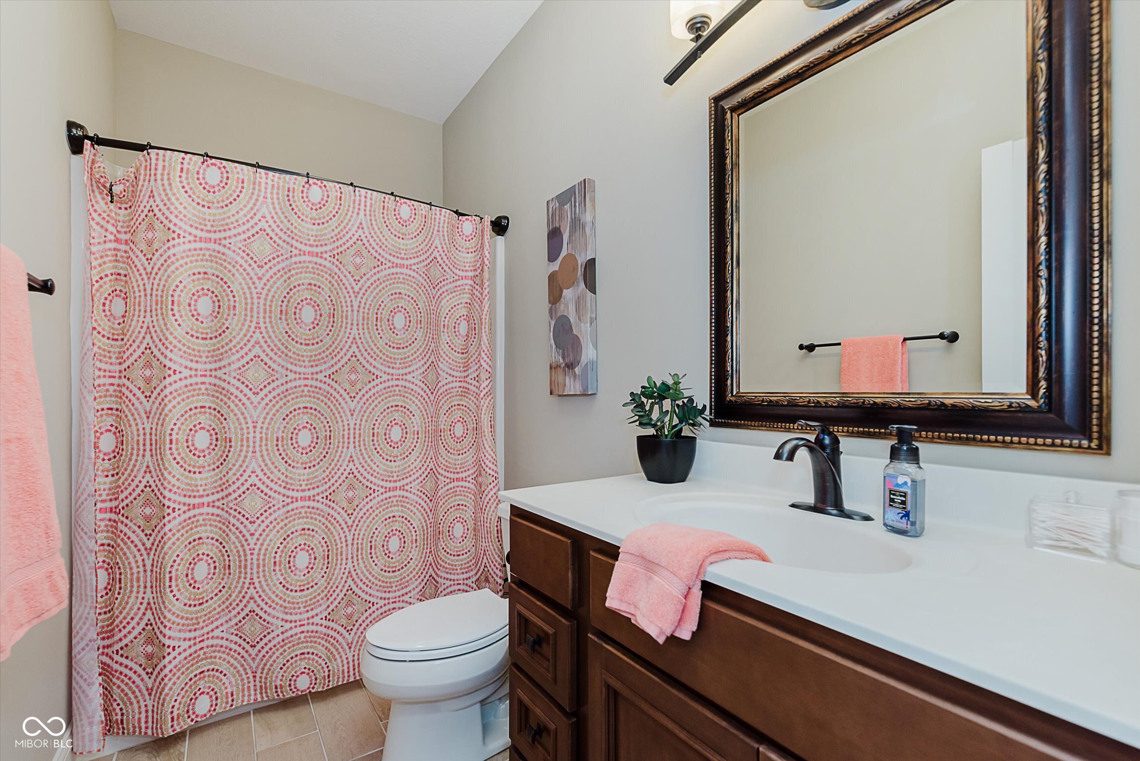 Greenwood, Indiana, 46143, United States, 5 Bedrooms Bedrooms, ,6 BathroomsBathrooms,Residential,For Sale,1983006