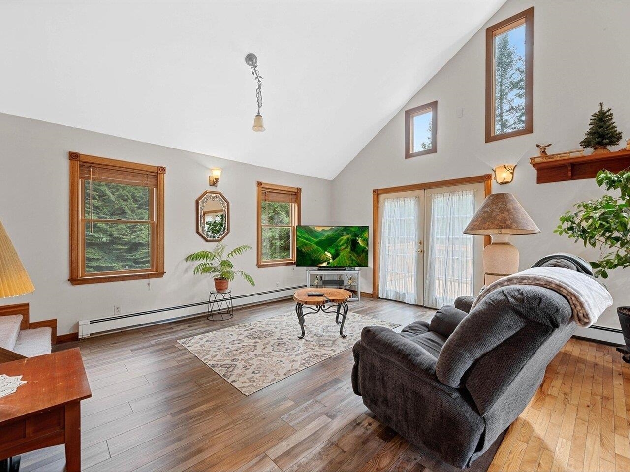 East Montpelier, Vermont, 05651, United States, 3 Bedrooms Bedrooms, ,1 BathroomBathrooms,Residential,For Sale,1882600