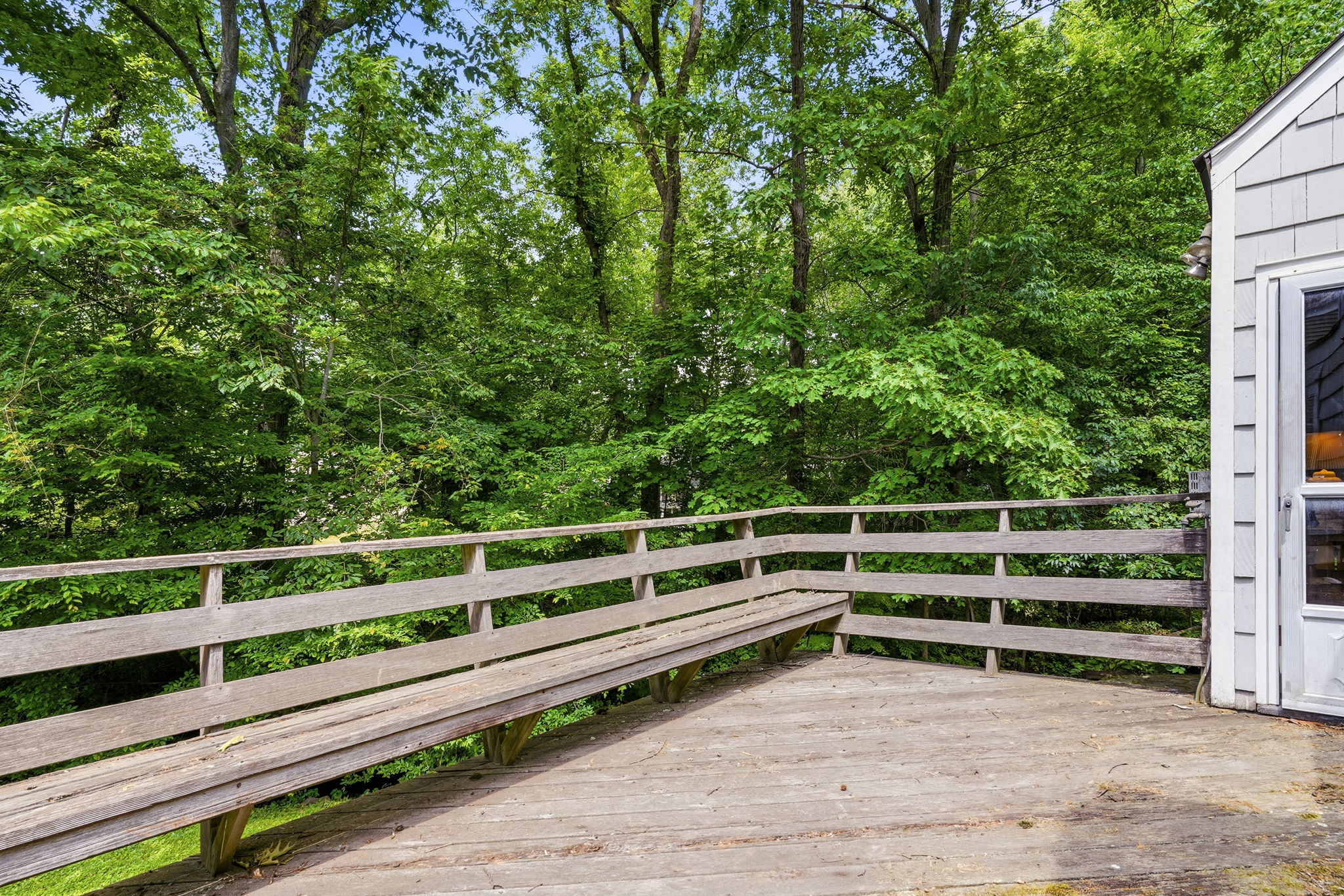  Charming & Versatile Cape Cod in Convenient Newfield - 物件實景