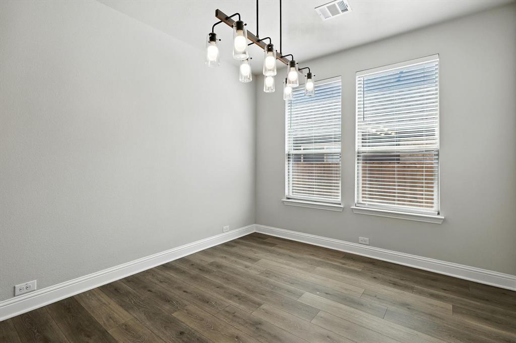 Mansfield, Texas, 76084, United States, 4 Bedrooms Bedrooms, ,4 BathroomsBathrooms,Residential,For Sale,1927817