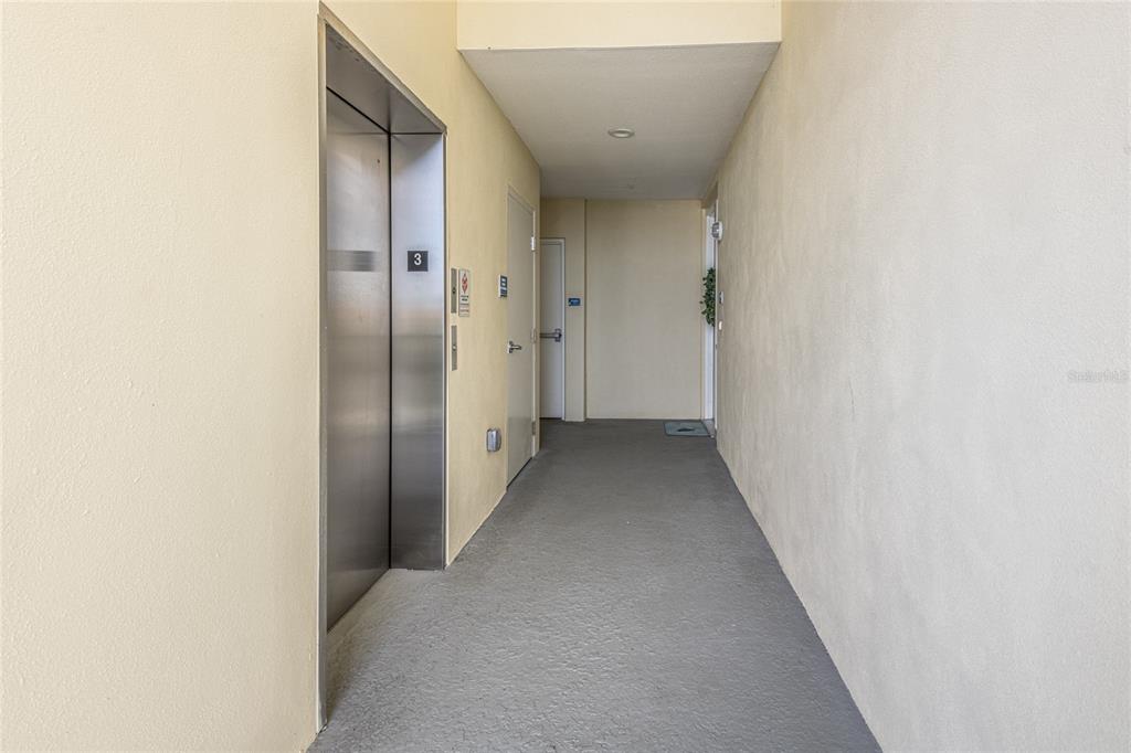 Bradenton, Florida, 34209, United States, 3 Bedrooms Bedrooms, ,3 BathroomsBathrooms,Residential,For Sale,1995139