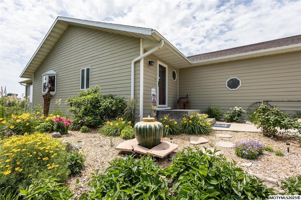 Clear Lake, Iowa, 50428, United States, 3 Bedrooms Bedrooms, ,2 BathroomsBathrooms,Residential,For Sale,1975184