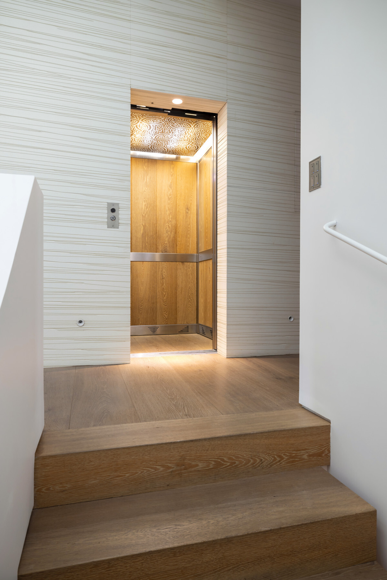  Exclusive home on Pearson Avenue - 物件實景