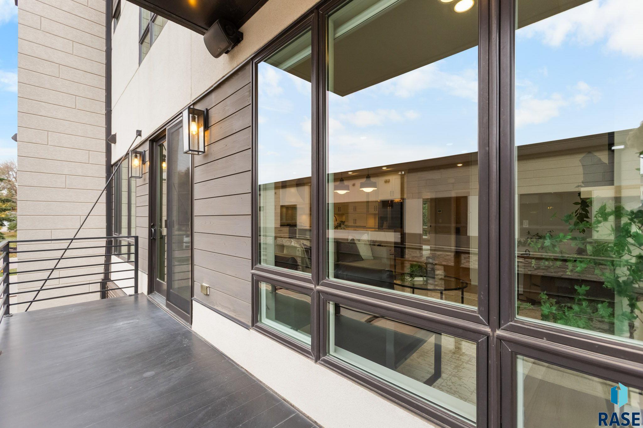 Sioux Falls, South Dakota, 57106, United States, 3 Bedrooms Bedrooms, ,2 BathroomsBathrooms,Residential,For Sale,1986319