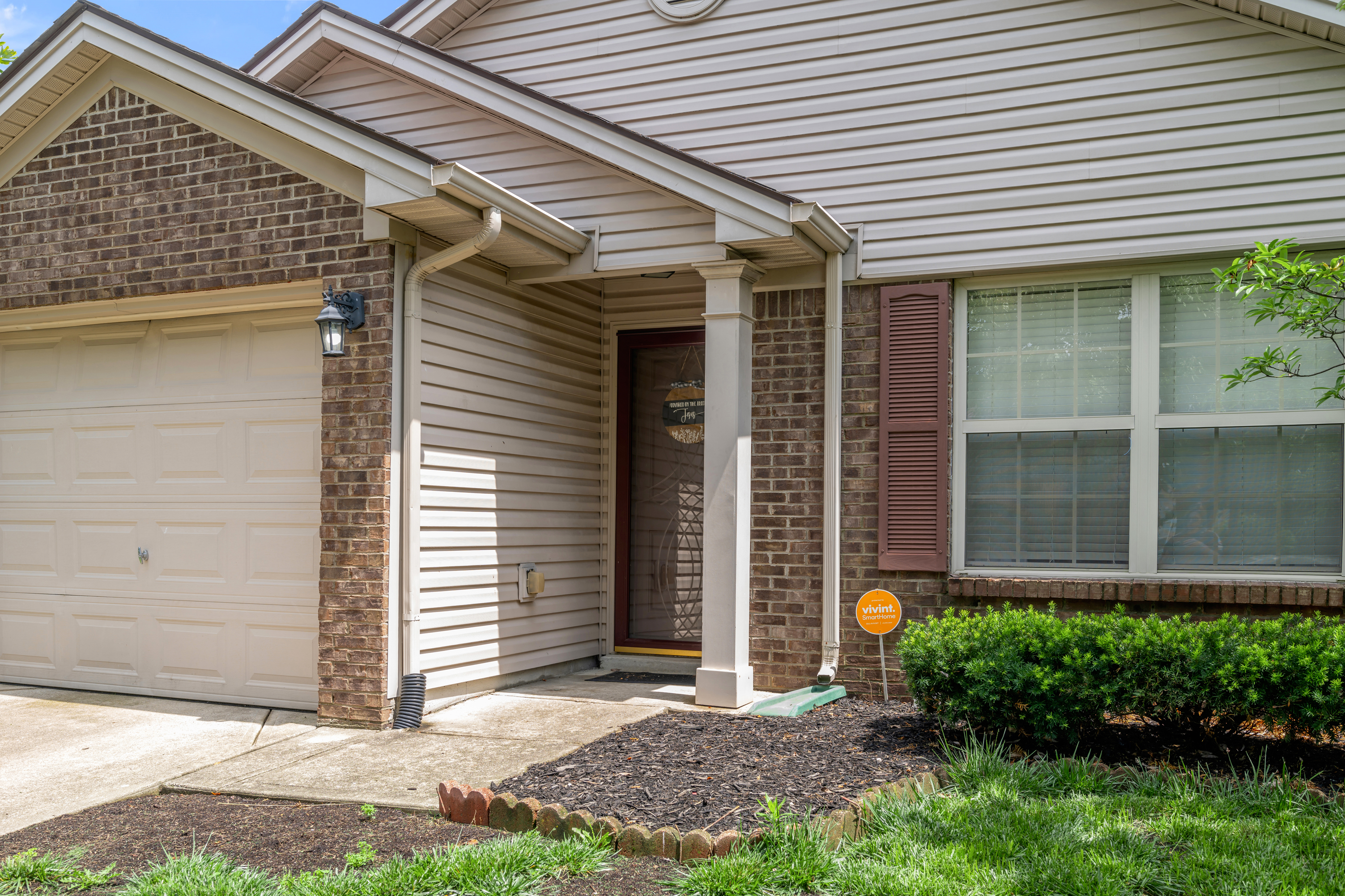  944 Winding Oak Trail - 物件實景