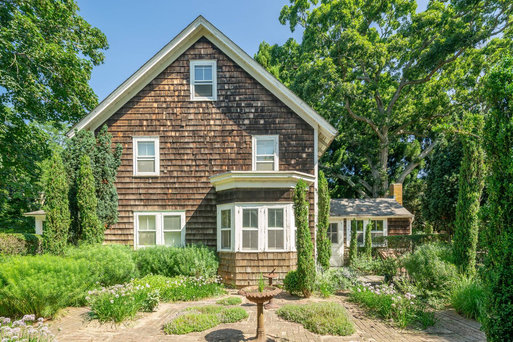  WAINSCOTT  ESTATE OPPORTUNITY - 物件實景