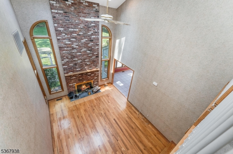 Raritan Twp., New Jersey, 08822, United States, 4 Bedrooms Bedrooms, ,3 BathroomsBathrooms,Residential,For Sale,1988299