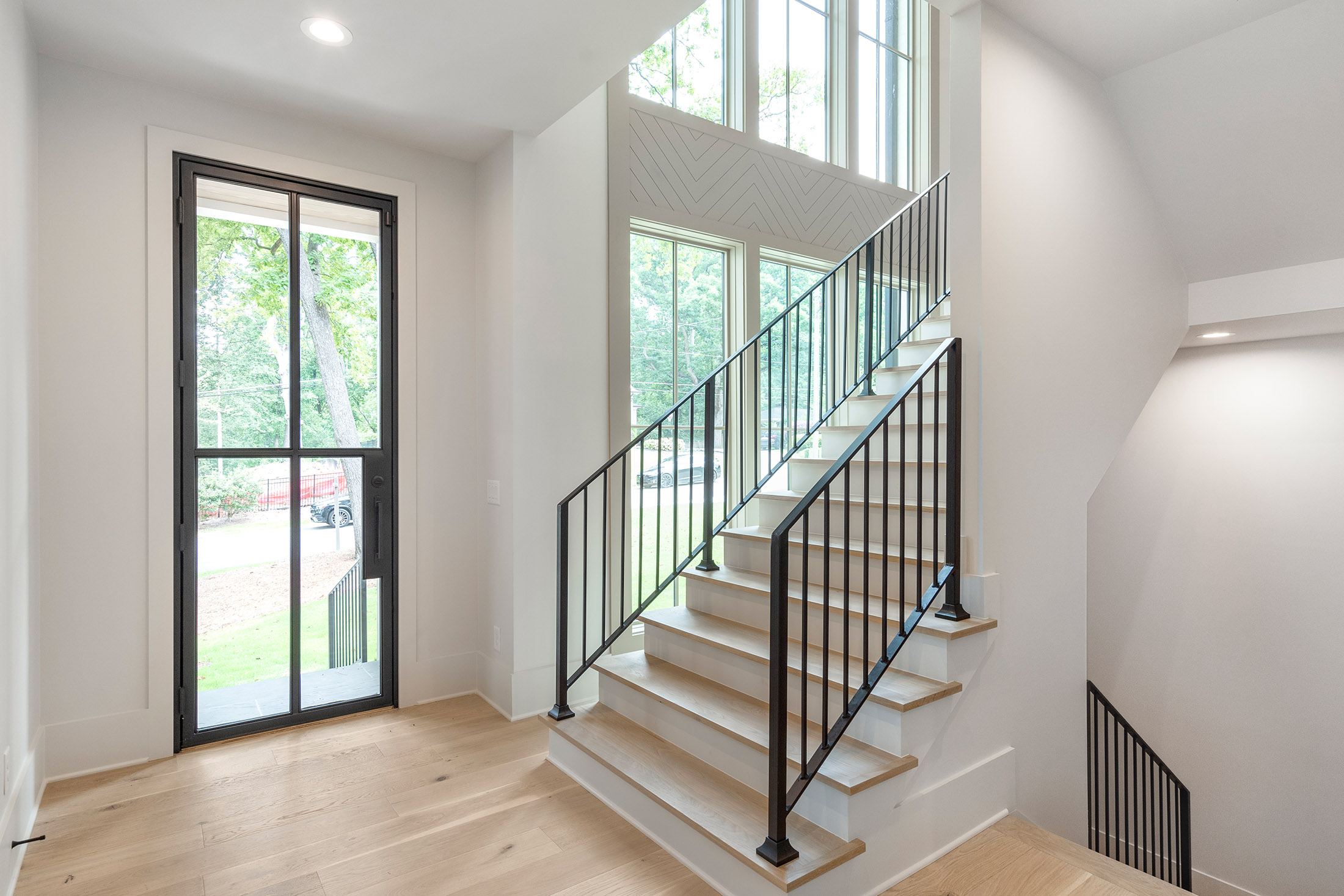  Set in the Heart of Hammond Hills in Sandy Springs - 物件實景