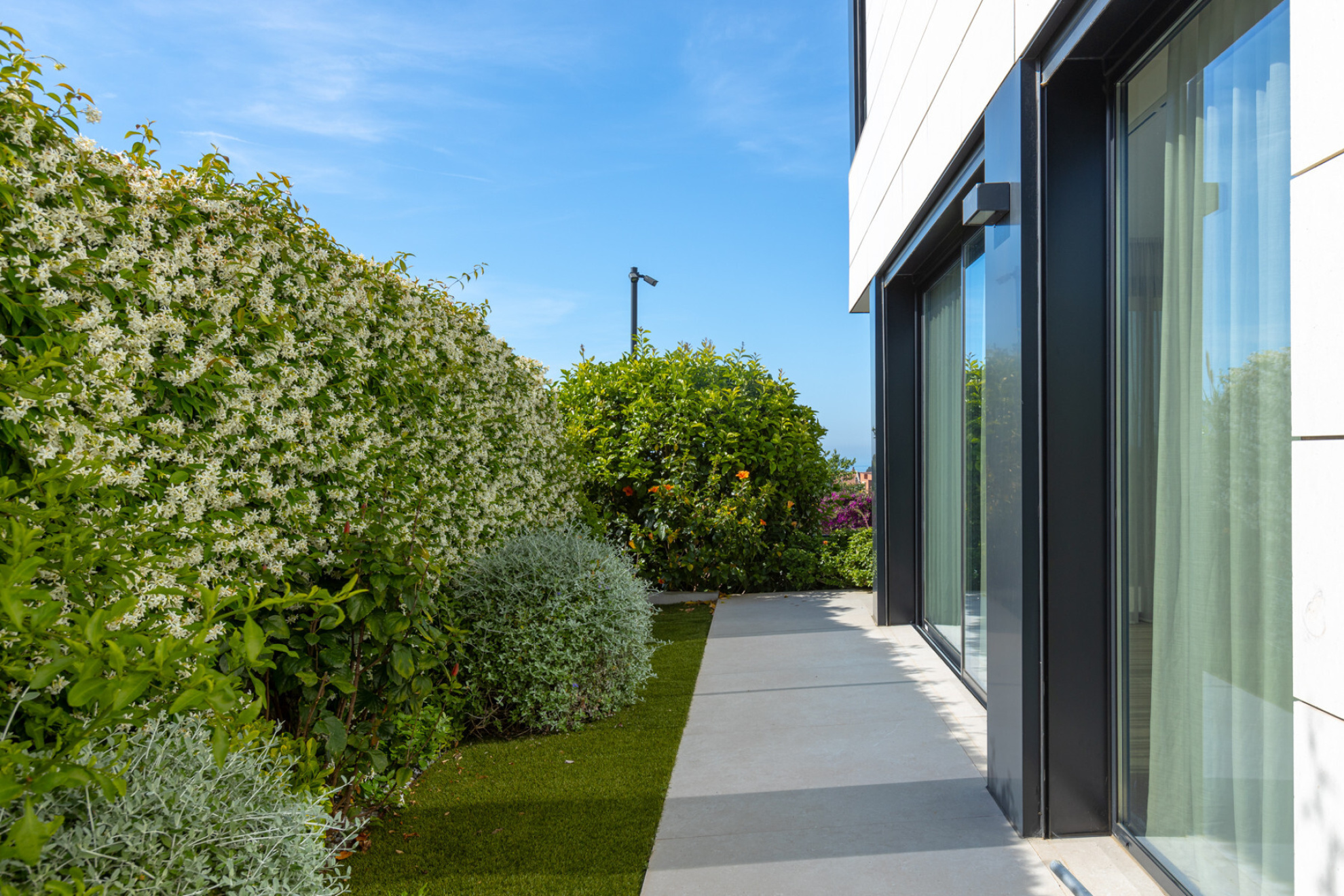  Exclusive contemporary style house, with sea views, in Montgat - 物件實景