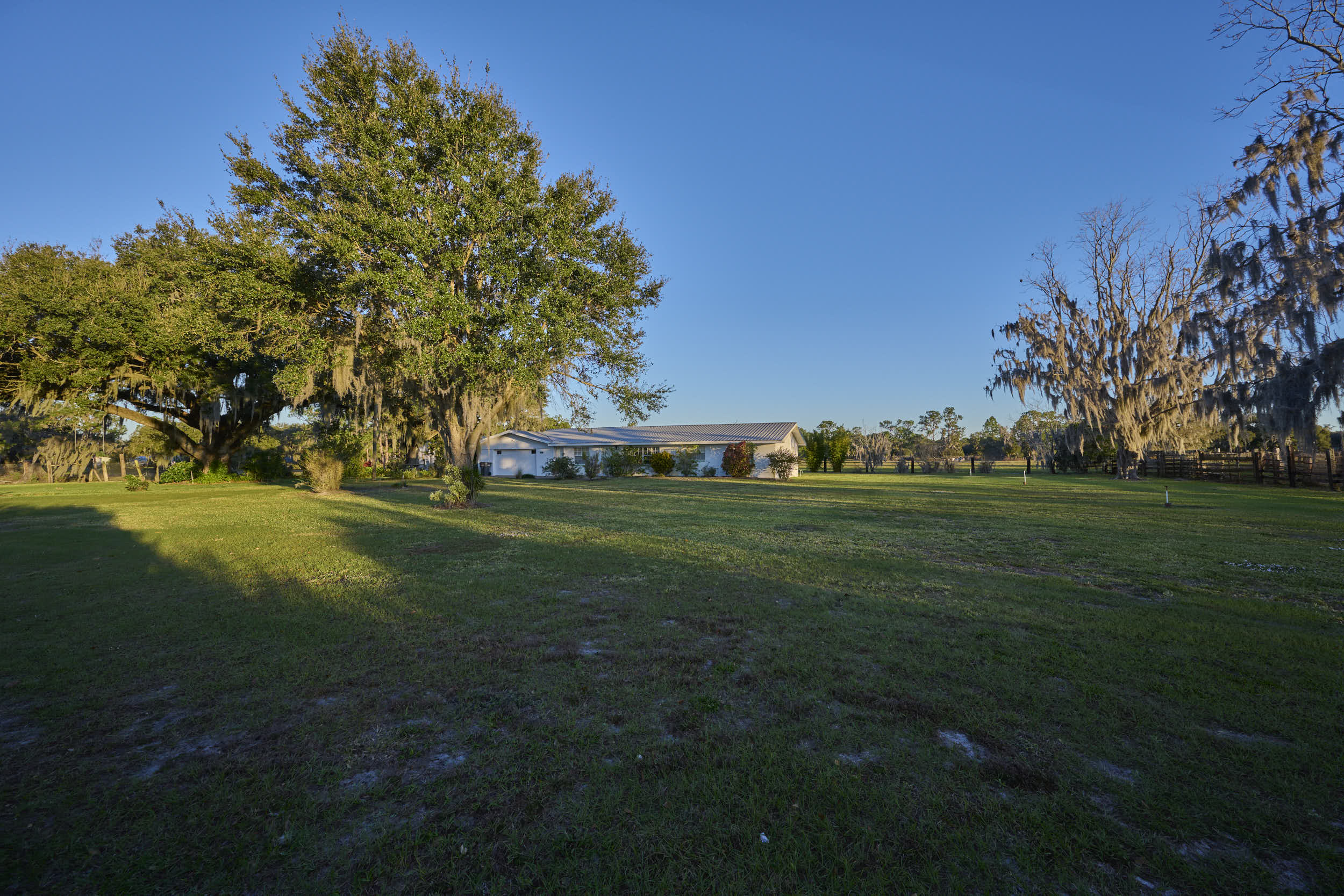 BARTOW, Florida, 33830, United States, 3 Bedrooms Bedrooms, ,2 BathroomsBathrooms,Residential,For Sale,1915491