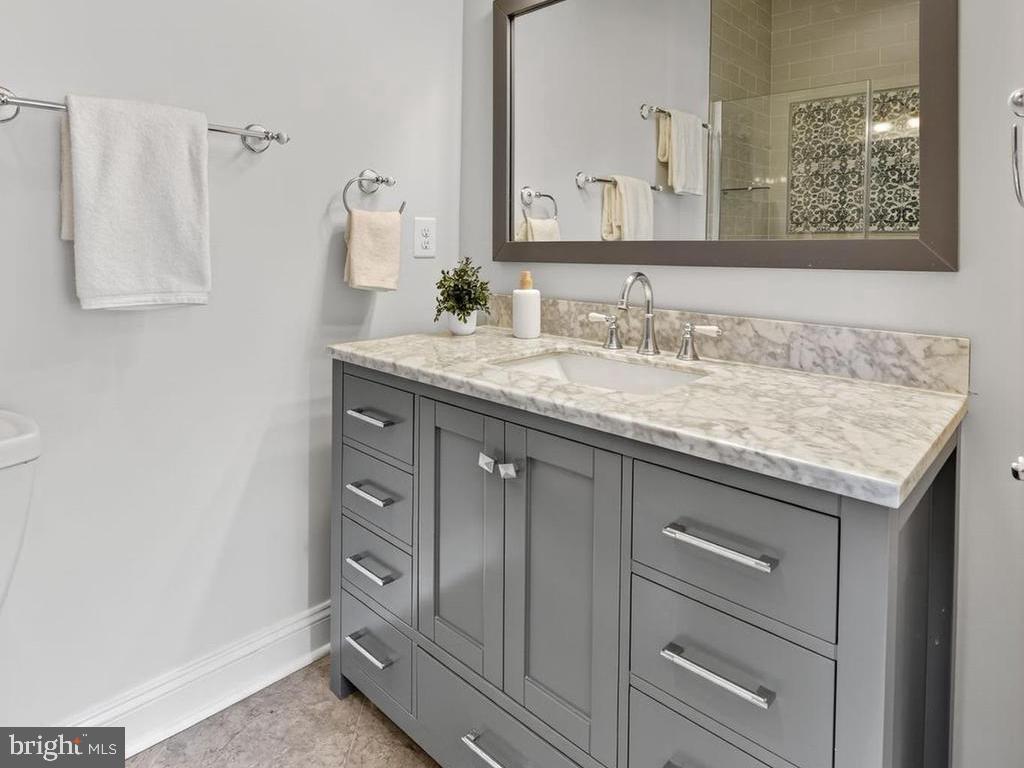 Arlington, Virginia, 22213, United States, 5 Bedrooms Bedrooms, ,5 BathroomsBathrooms,Residential,For Sale,1982488