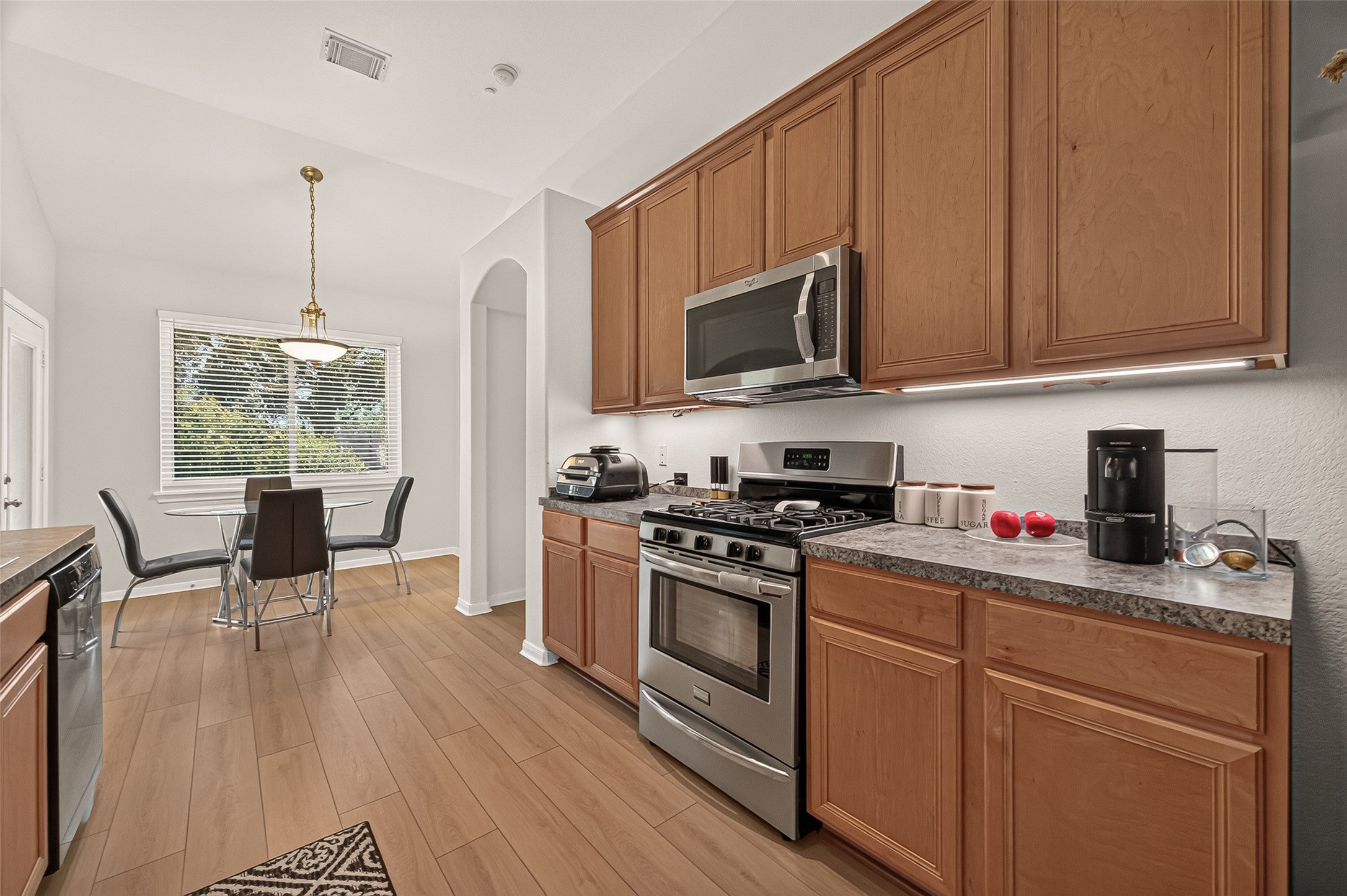 Locust Springs Dr, Houston, TX 77095