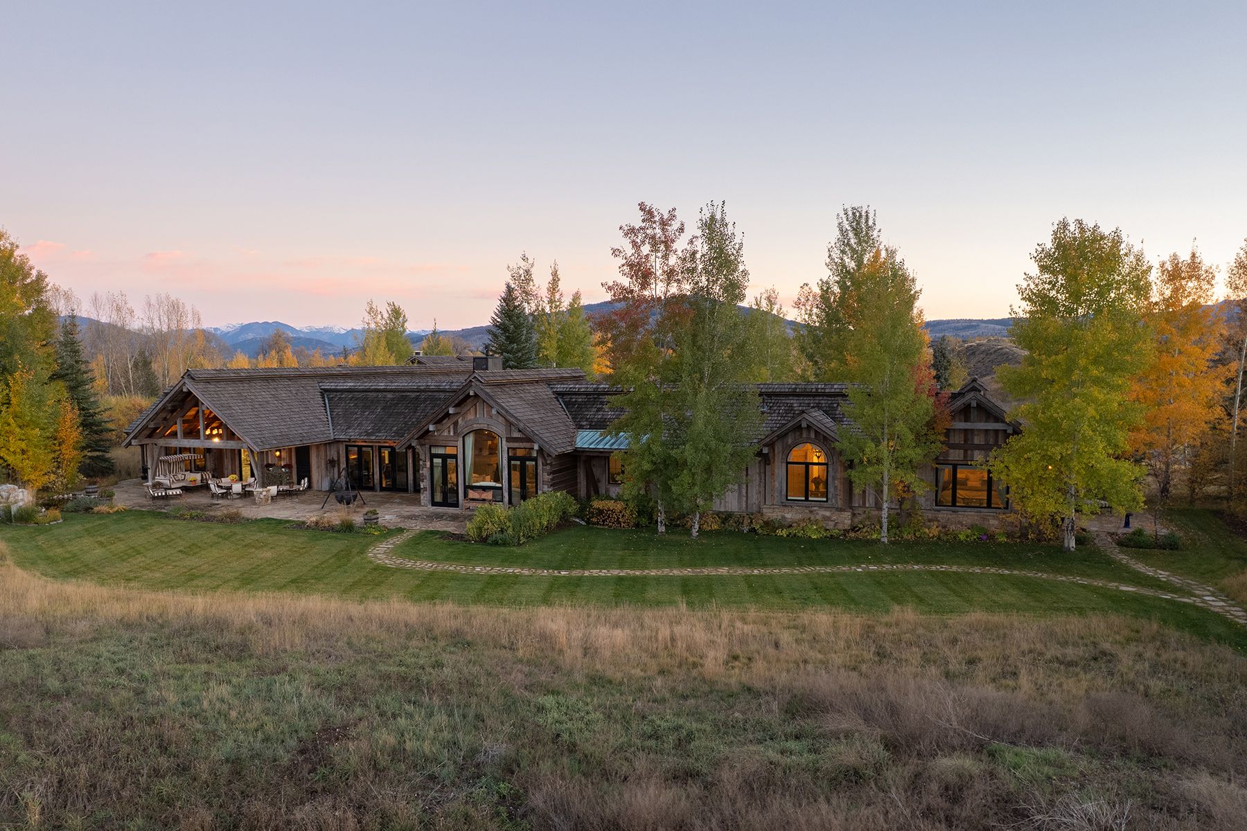  3 Creek Ranch Estate - 物件實景