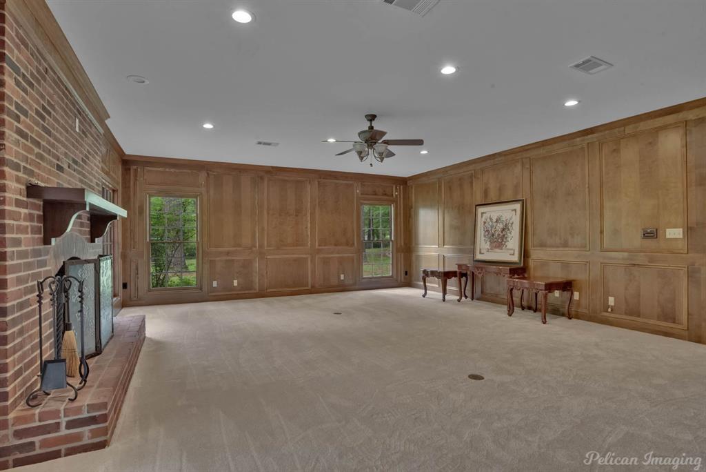 Shreveport, Louisiana, 71106, United States, 4 Bedrooms Bedrooms, ,4 BathroomsBathrooms,Residential,For Sale,1767240