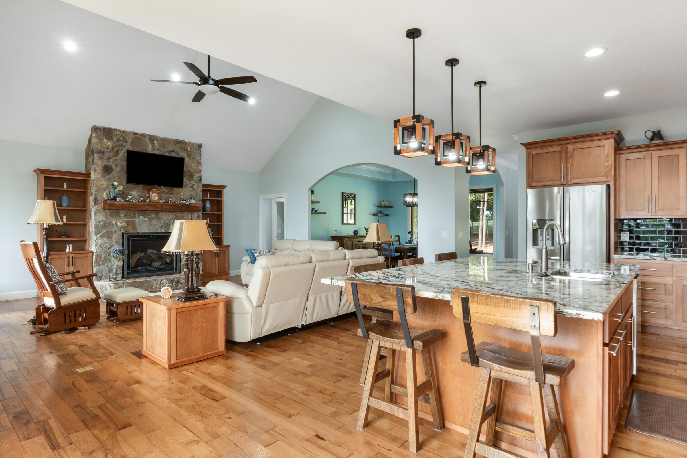 Dunlap, Tennessee, 37327, United States, 3 Bedrooms Bedrooms, ,3 BathroomsBathrooms,Residential,For Sale,1976318