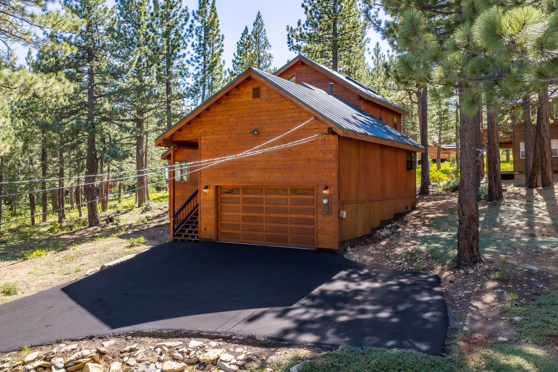  Sunlit Tahoe Donner Home with Spacious Rooms - 物件實景
