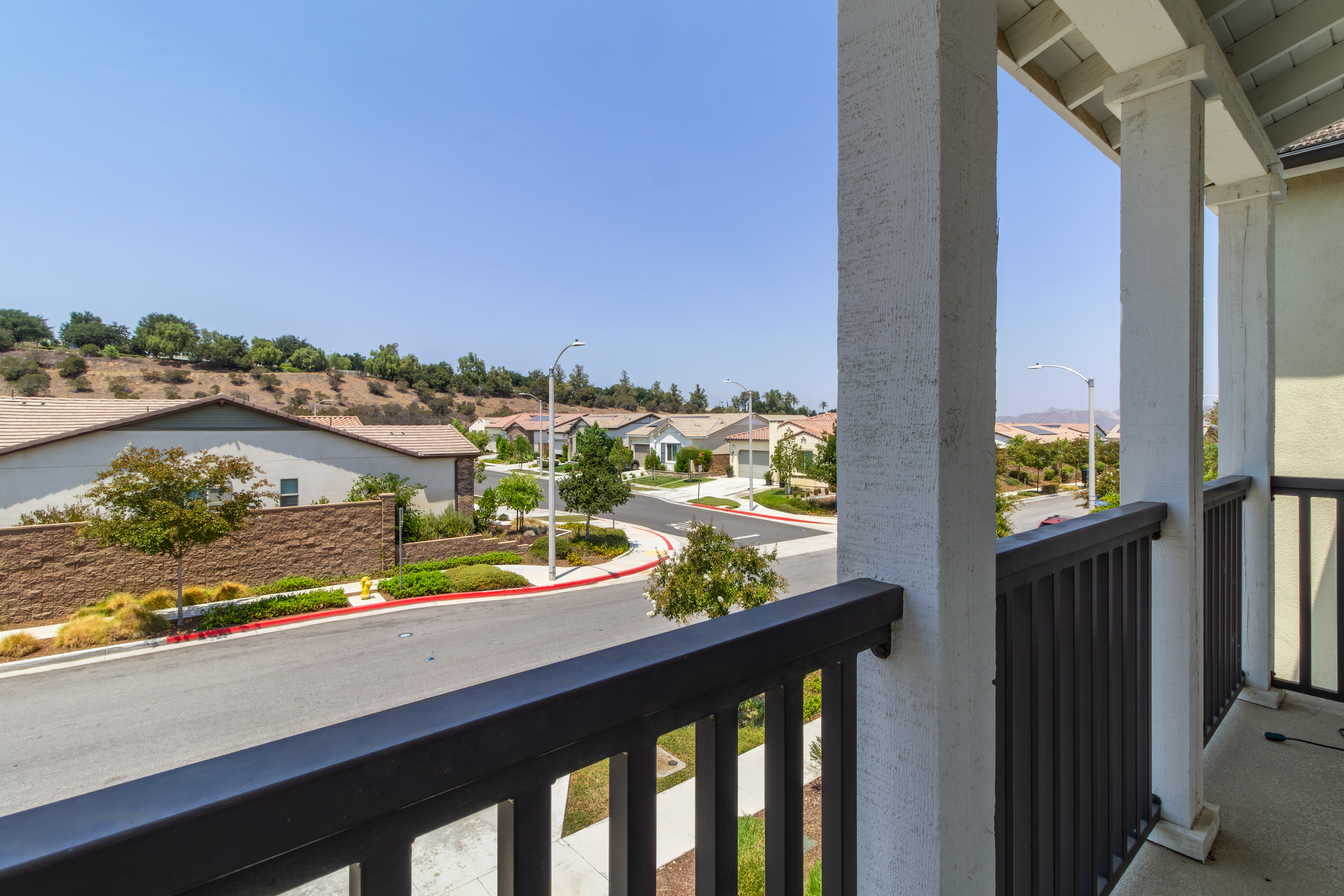 Corona, California, 92883, United States, 4 Bedrooms Bedrooms, ,3 BathroomsBathrooms,Residential,For Sale,1922003