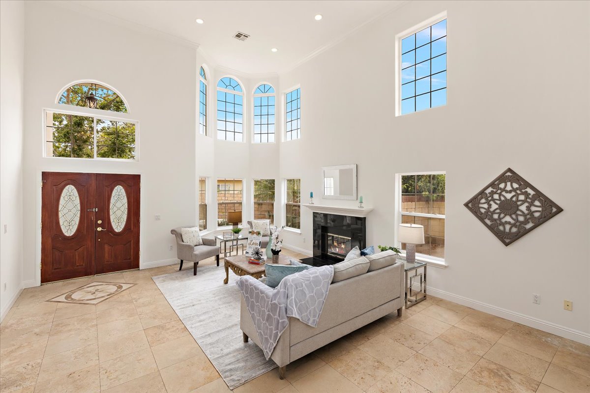 Cerritos, California, 90703, United States, 6 Bedrooms Bedrooms, ,5 BathroomsBathrooms,Residential,For Sale,2048783