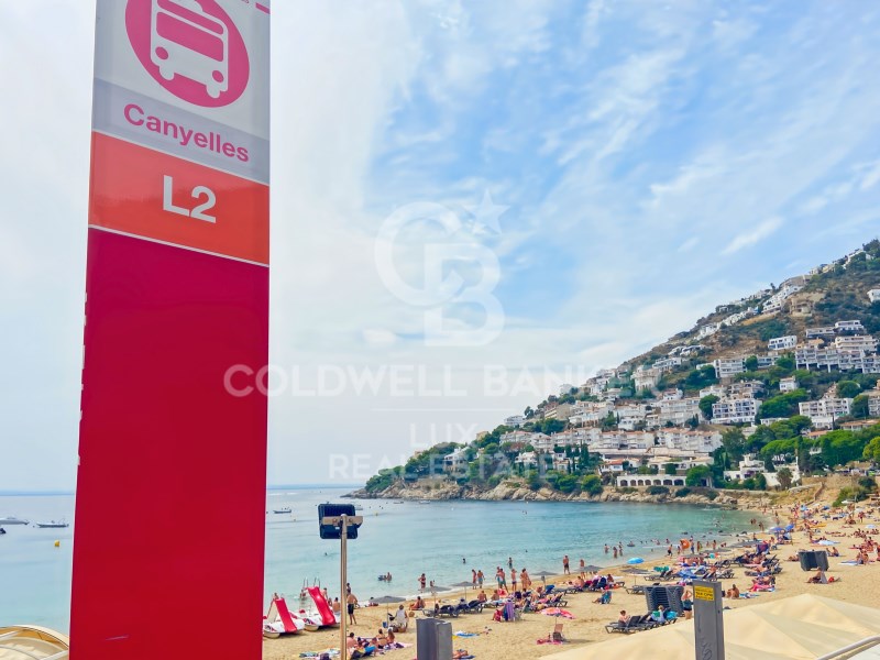 Roses, Catalonia, ES, 4 Bedrooms Bedrooms, ,2 BathroomsBathrooms,Residential,For Sale,1932080