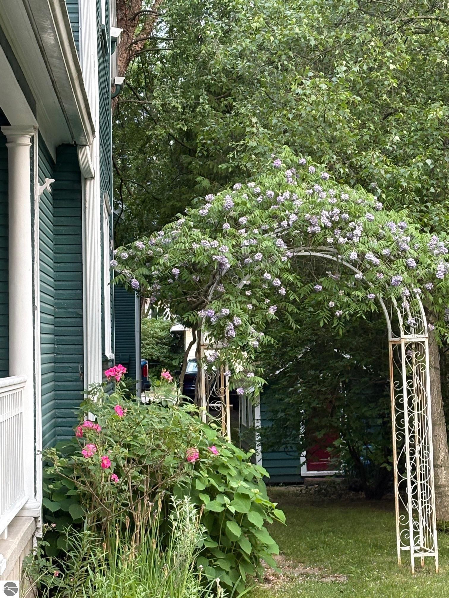 Traverse City, Michigan, 49684, United States, 3 Bedrooms Bedrooms, ,1 BathroomBathrooms,Residential,For Sale,1924144