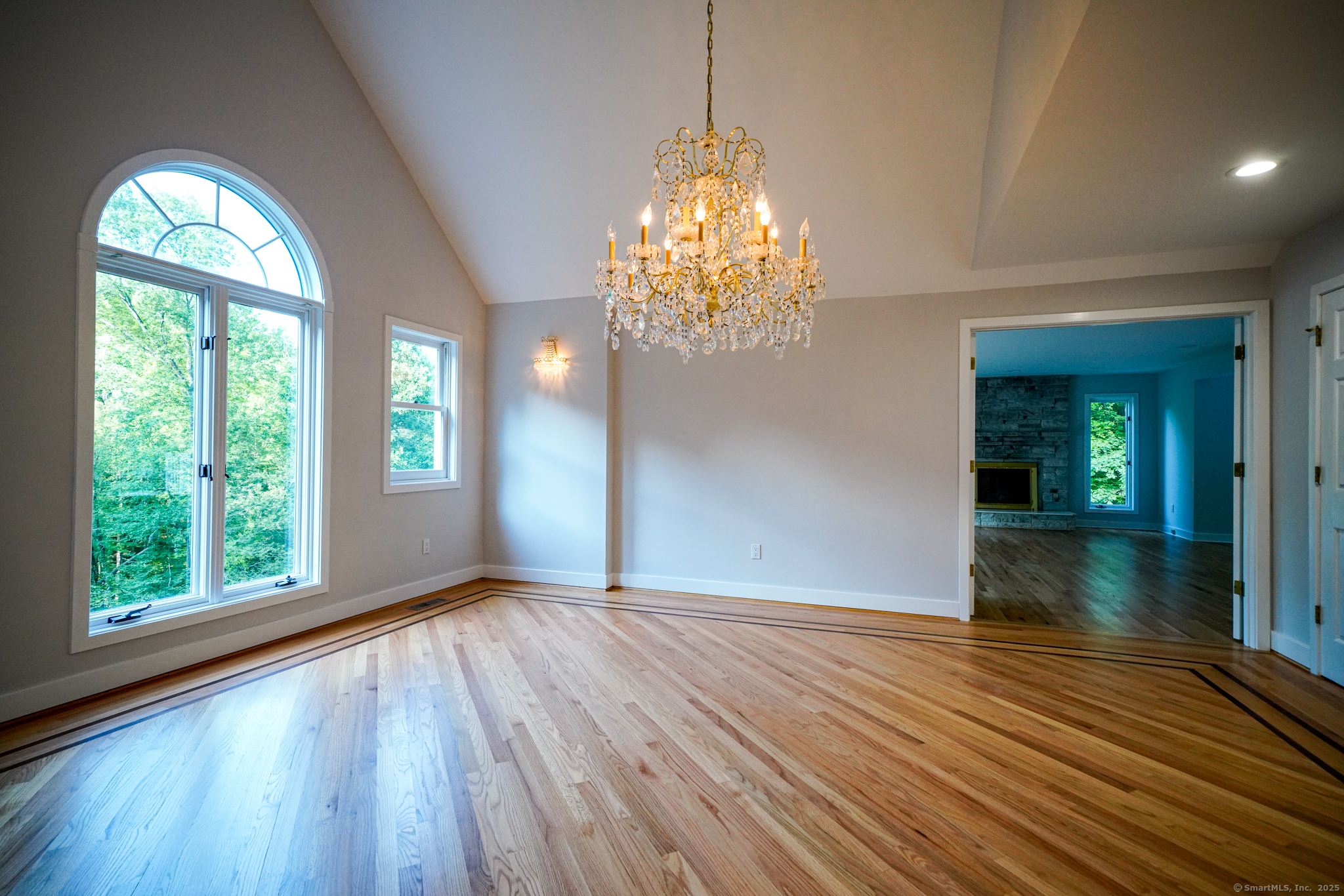 Glastonbury, Connecticut, 06033, United States, 5 Bedrooms Bedrooms, ,4 BathroomsBathrooms,Residential,For Sale,1902715