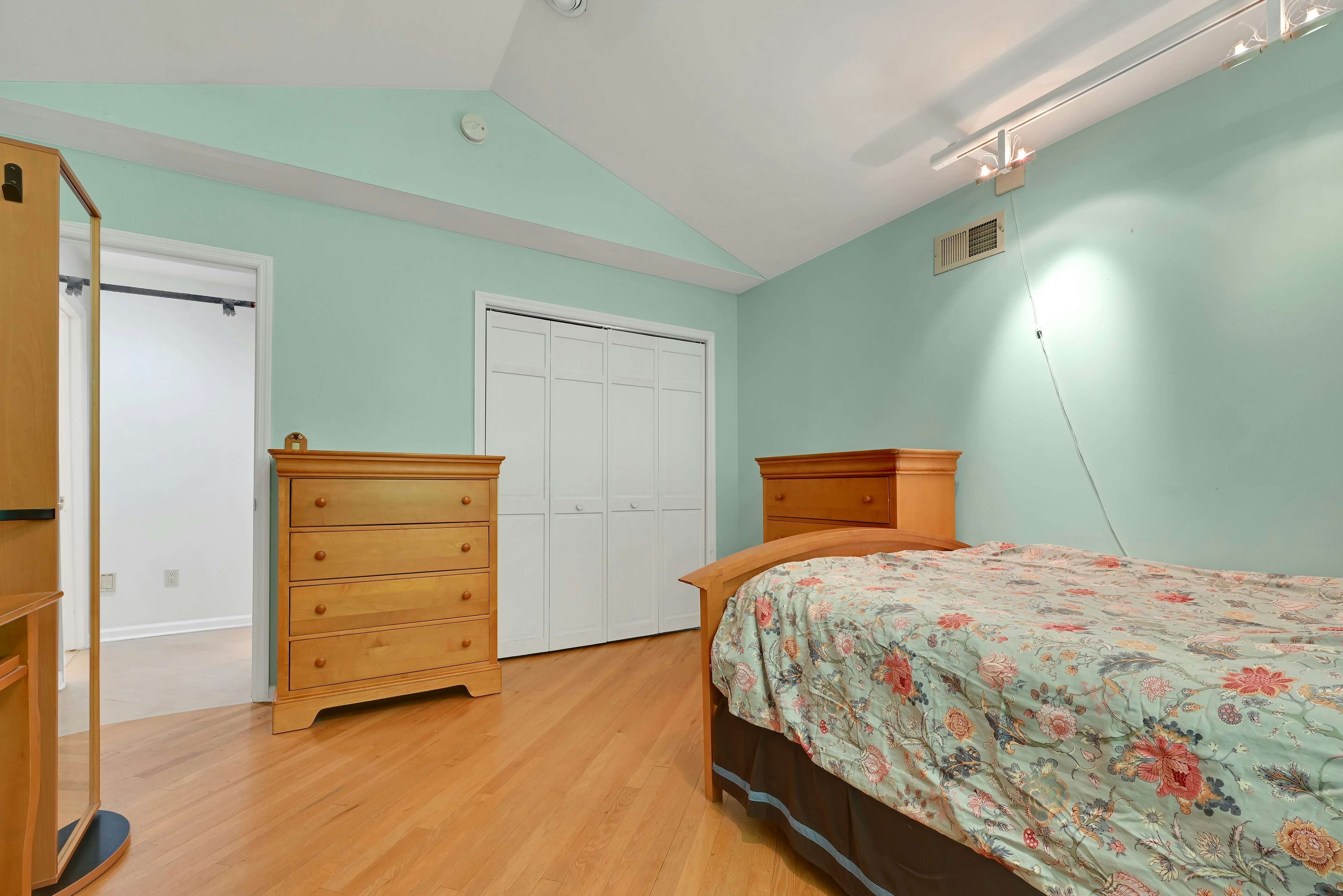  91 Old Tappan Road, Old Tappan, NJ 07675 - 物件實景