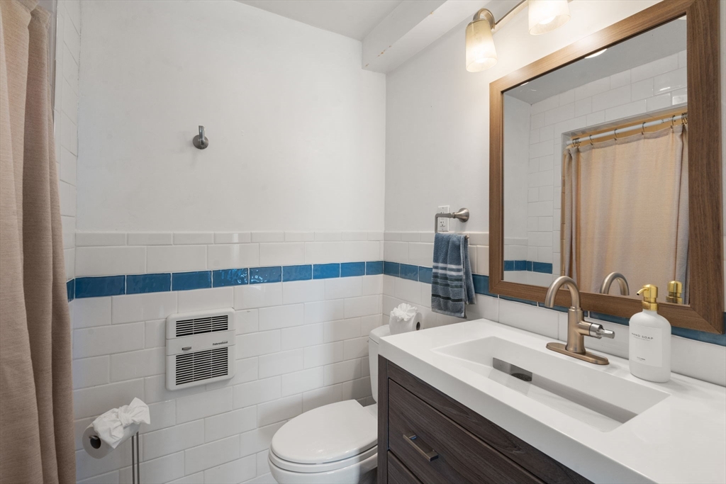 Scituate, Massachusetts, 02066, United States, 5 Bedrooms Bedrooms, ,3 BathroomsBathrooms,Residential,For Sale,1907747