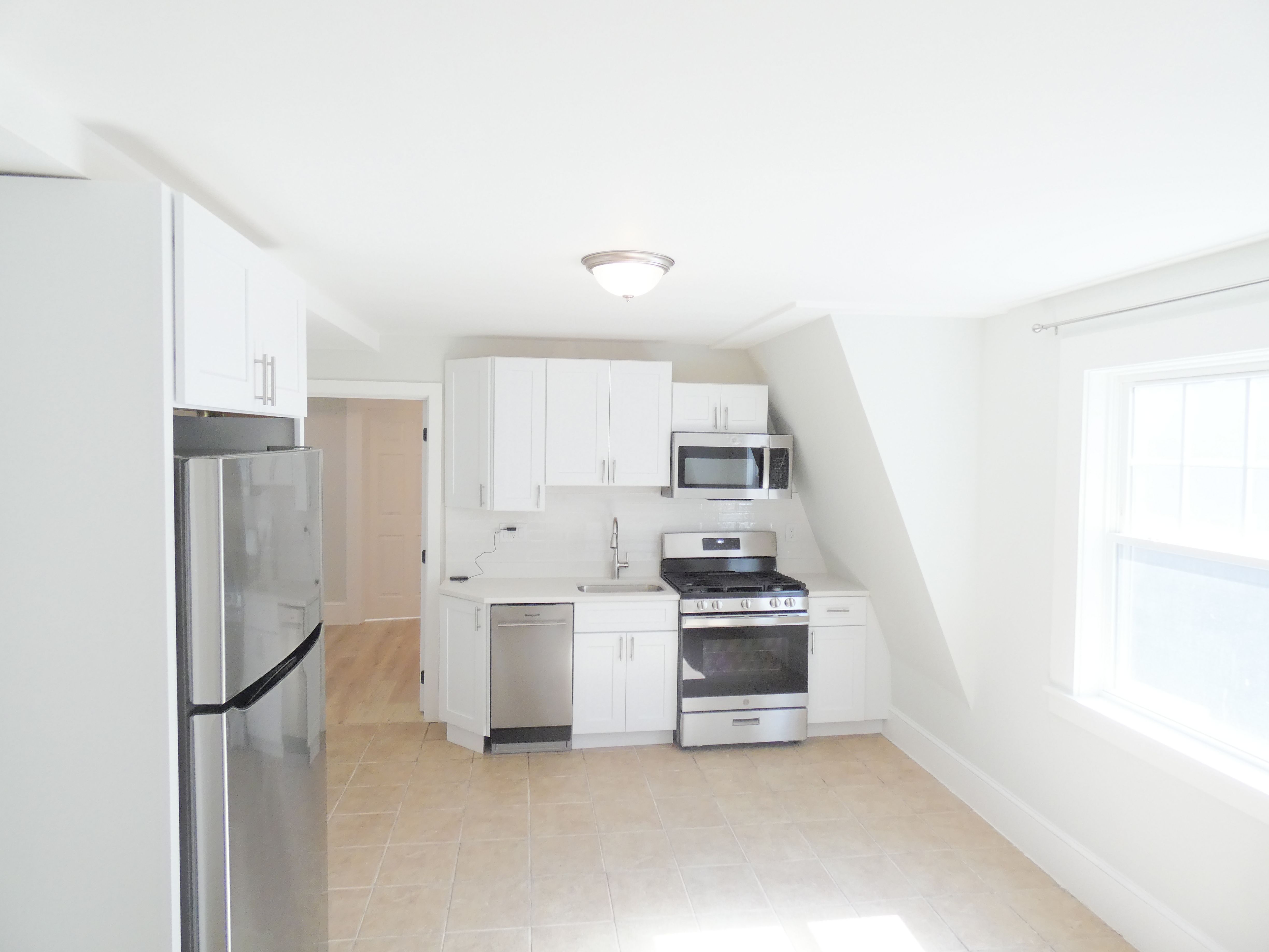  5 Kenwood Street, Unit 3, Somerville, MA, 02144 - 物件實景
