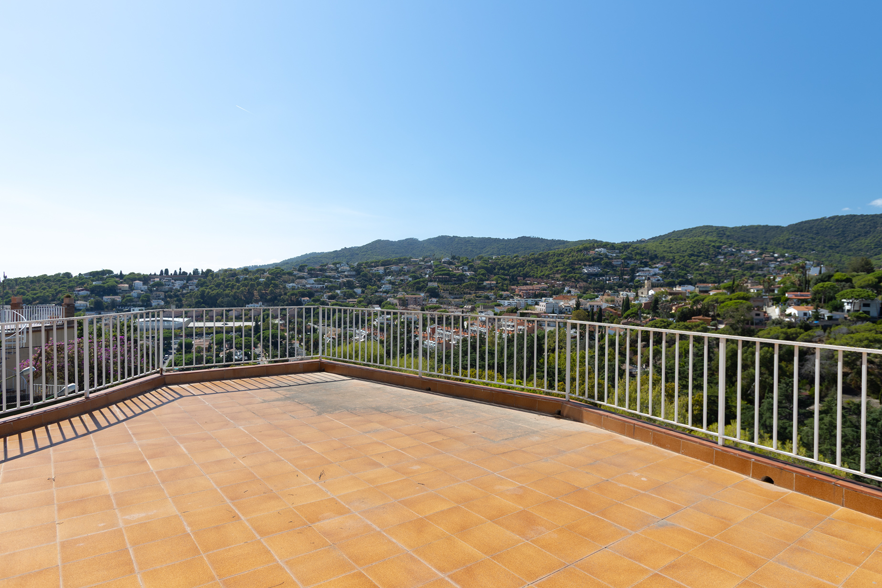  Detached house with pool and beautiful views in Cabrils - 物件實景