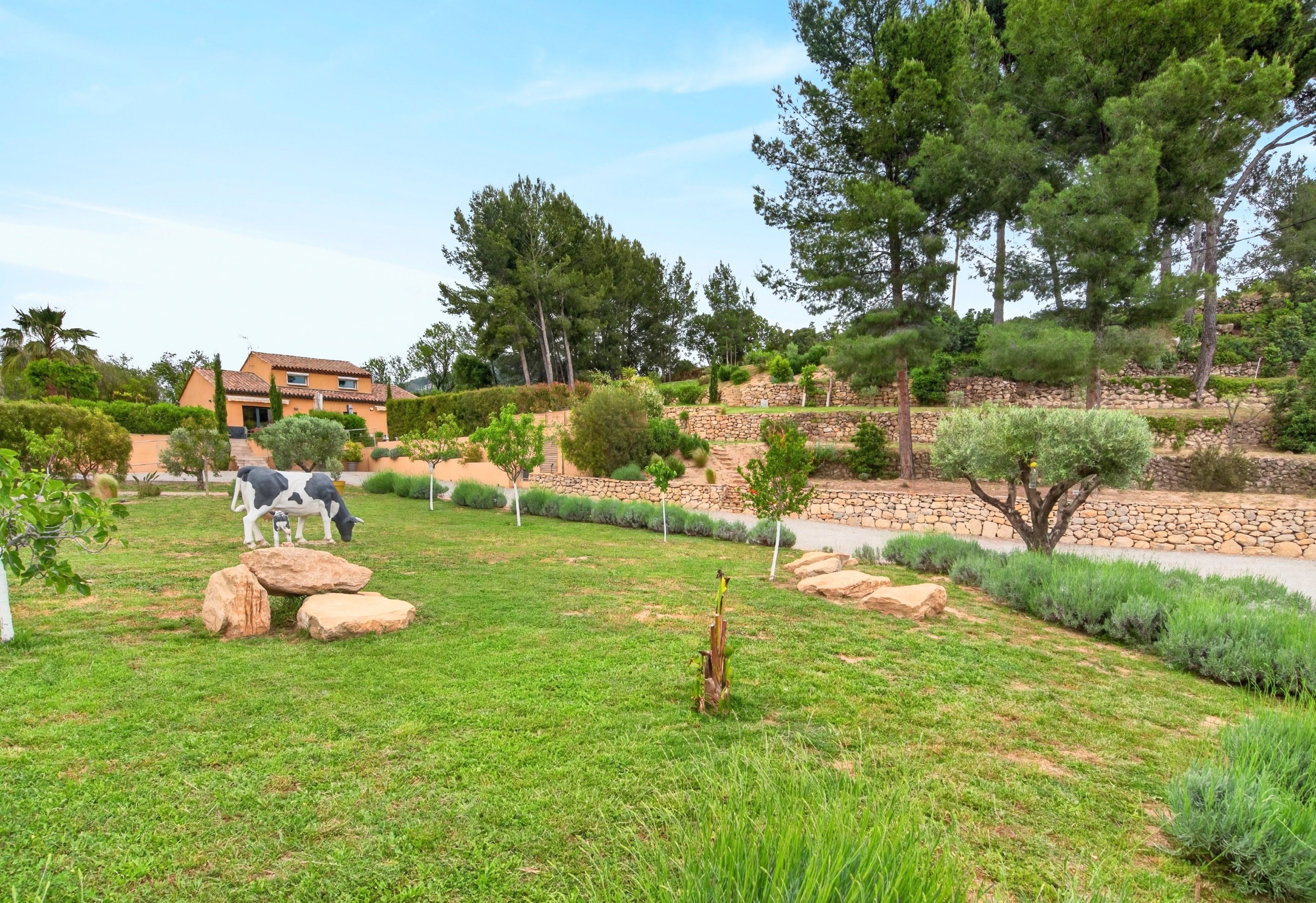  Saint-Cyr-sur-Mer – Family Estate with Detached Houses on Extensive Grounds - 物件實景