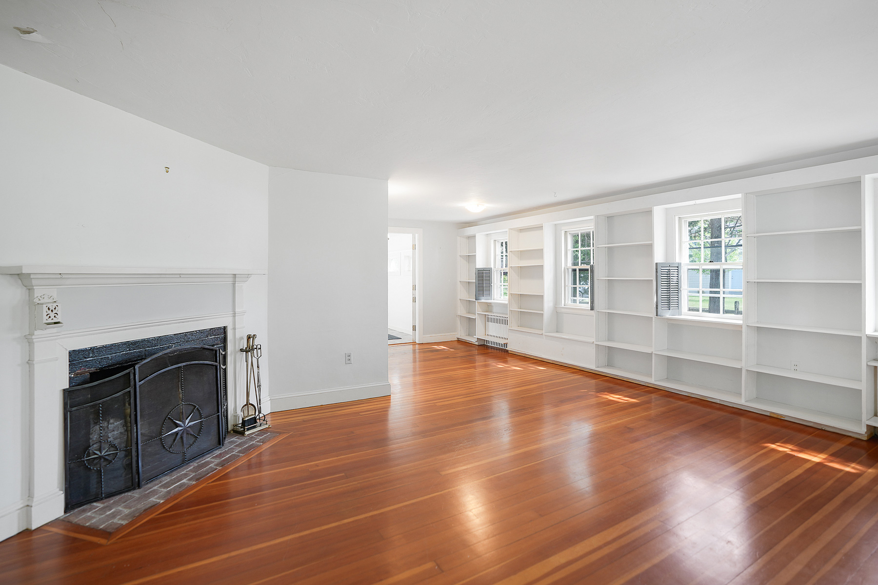  Desirable Oak Bluffs Location - 物件實景