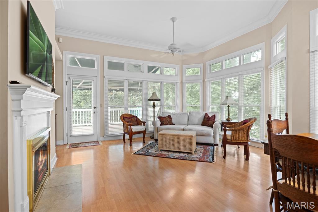 Chesterfield, Missouri, 63017, United States, 3 Bedrooms Bedrooms, ,4 BathroomsBathrooms,Residential,For Sale,1890003