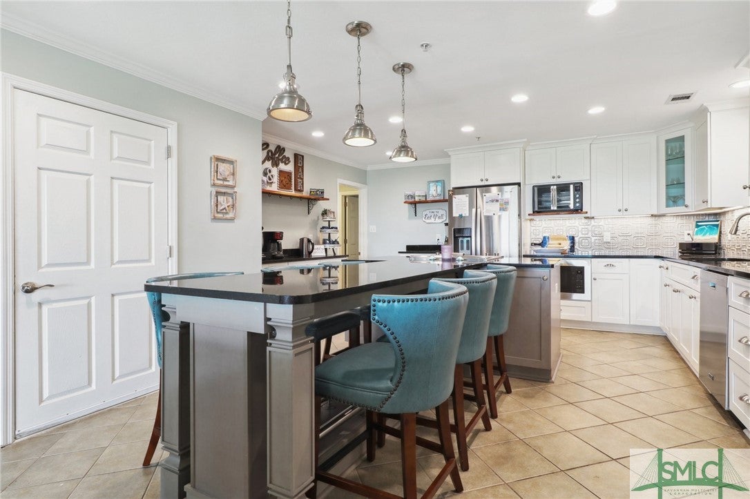 TYBEE ISLAND, Georgia, 31328, United States, 4 Bedrooms Bedrooms, ,3 BathroomsBathrooms,Residential,For Sale,2015307